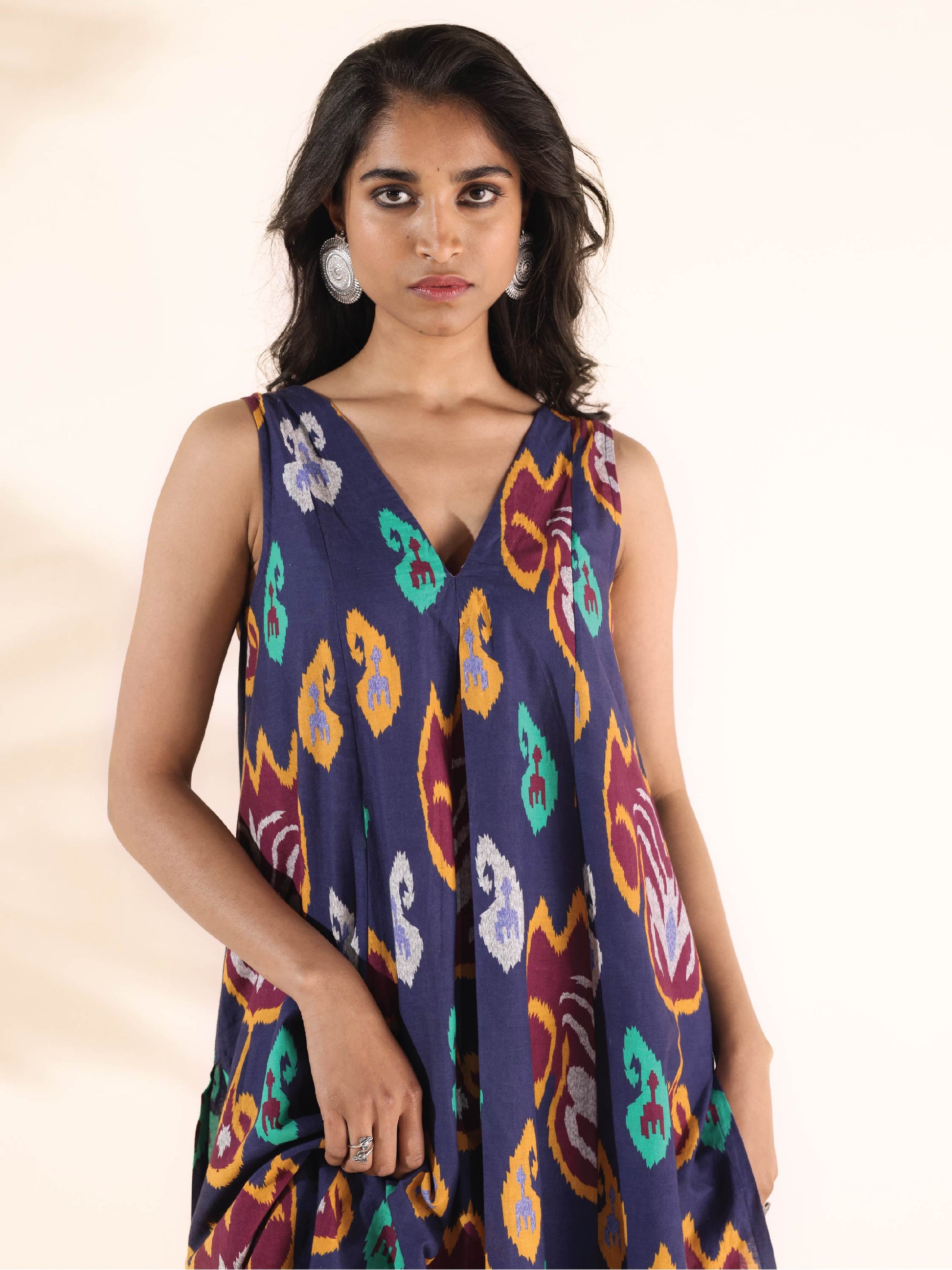 trueBrowns Purple Cotton Ikat Sleeveless Kurta Pant Set 
