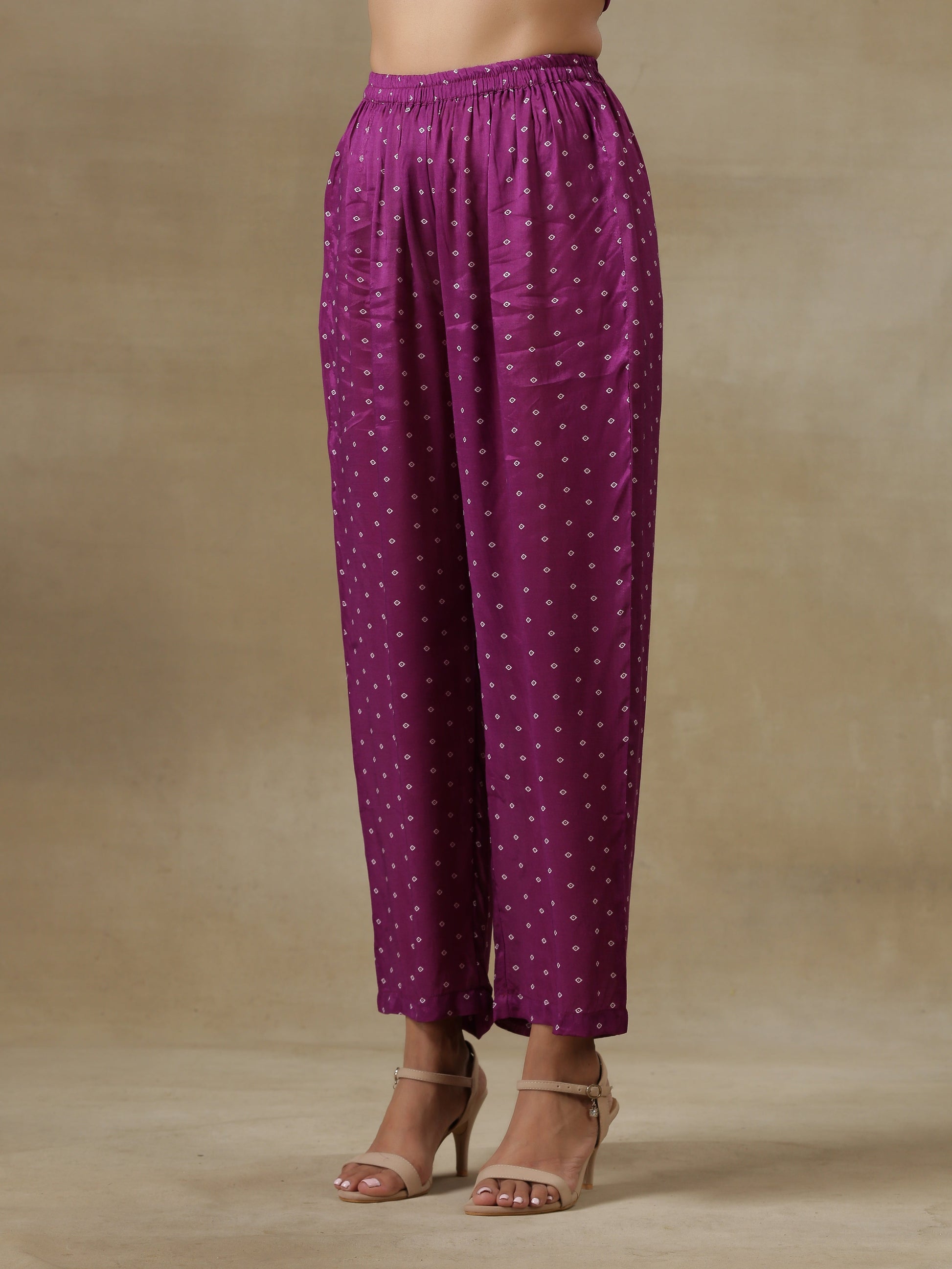 trueBrowns Purple Bandhani Printed Silk Drop Shoulder Kurta Pant Set 