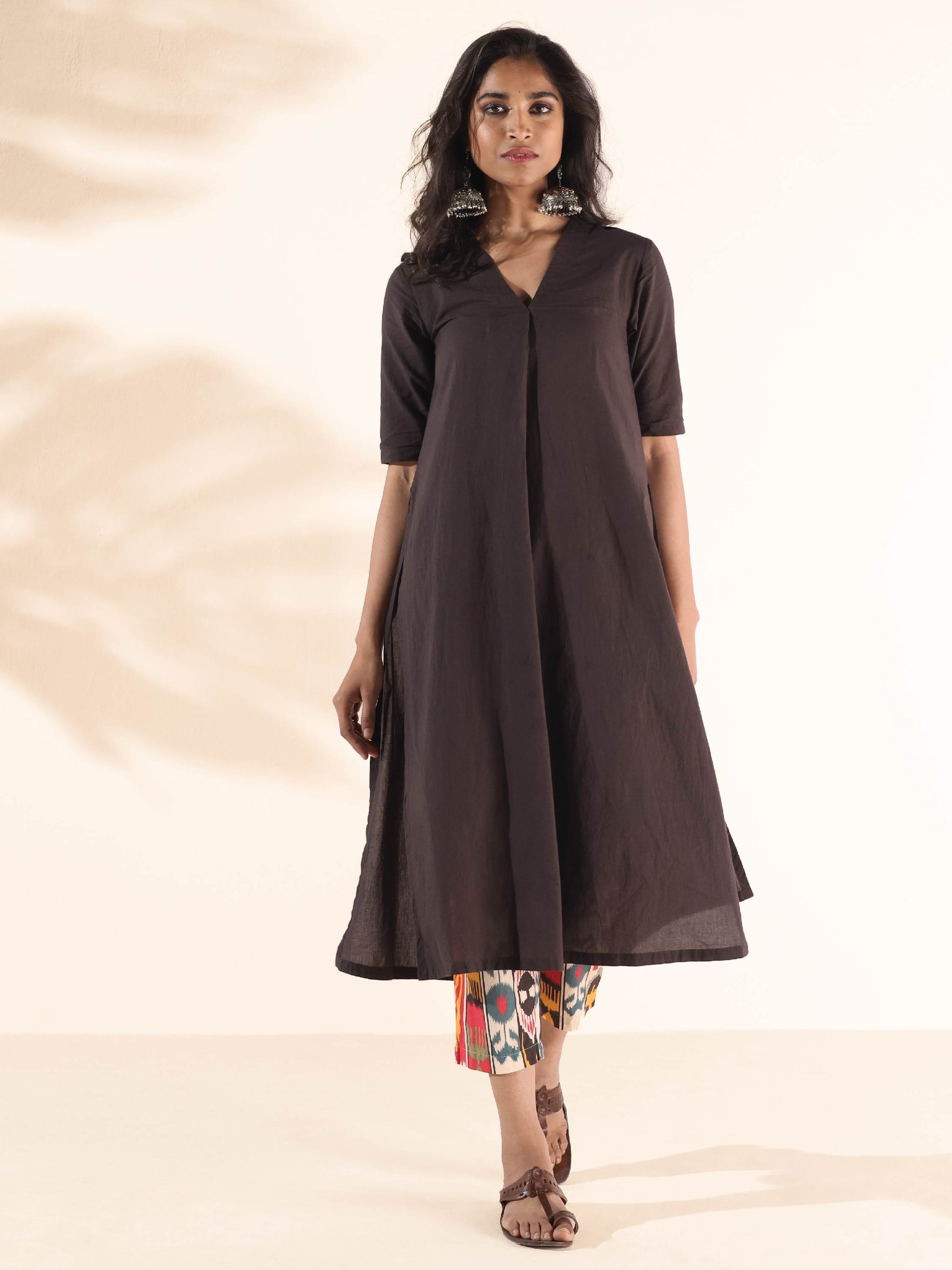 trueBrowns Cola Cotton Ikat Kurta Pant Set 