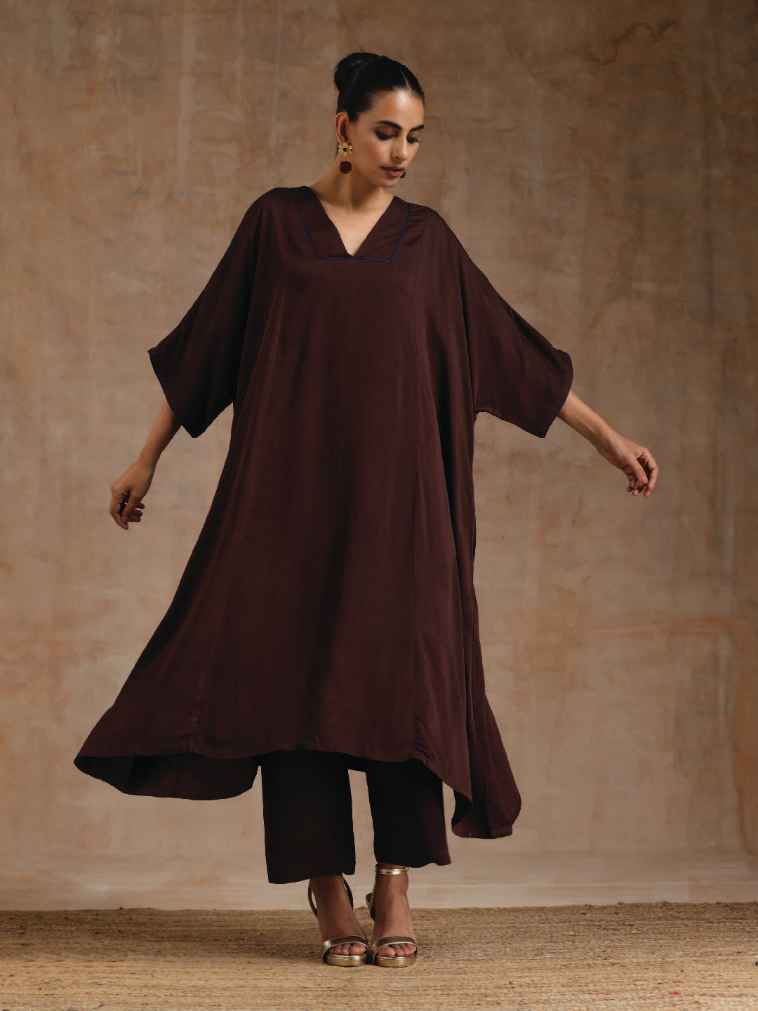 trueBrowns Cola Brown Modal Satin Oversized Kurta Set 