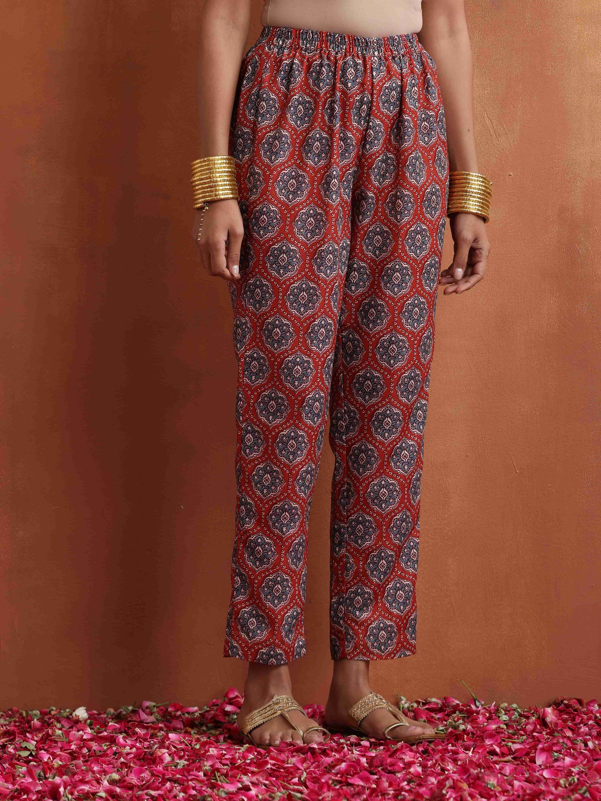 trueBrowns Rust Ajrak Print Slit Kurta Set 