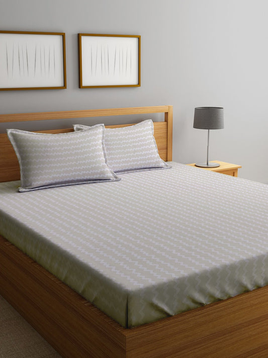 KLOTTHE Abstract-Printed 300TC Fitted King Bedsheet With 2 Pillow Covers 