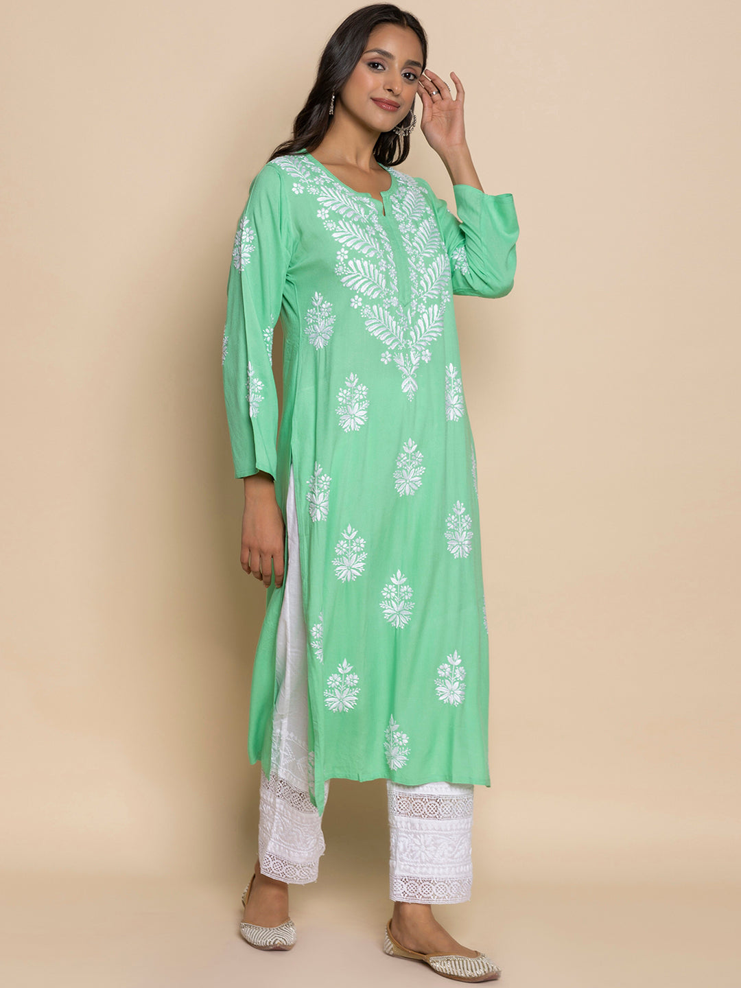 HOUSE OF KARI Floral Embroidered Chikankari A-Line Kurta 