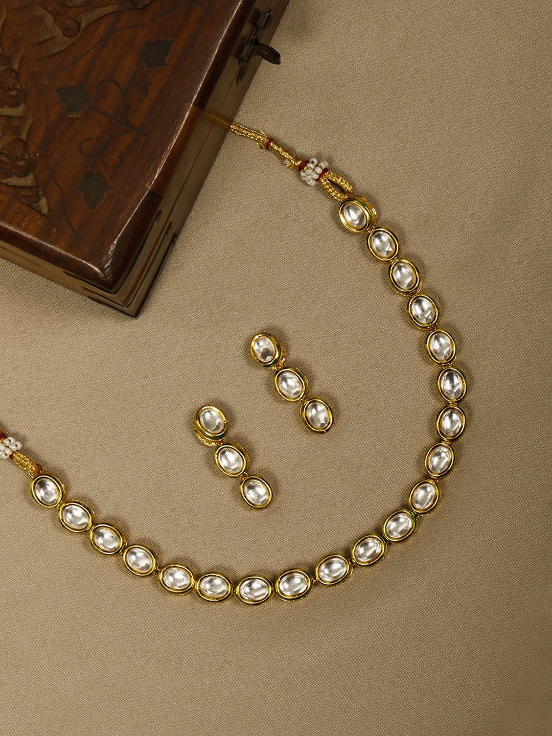 Gold-Plated Alloy Single Line Kundan Necklace Set - The Pari - Grab2buy