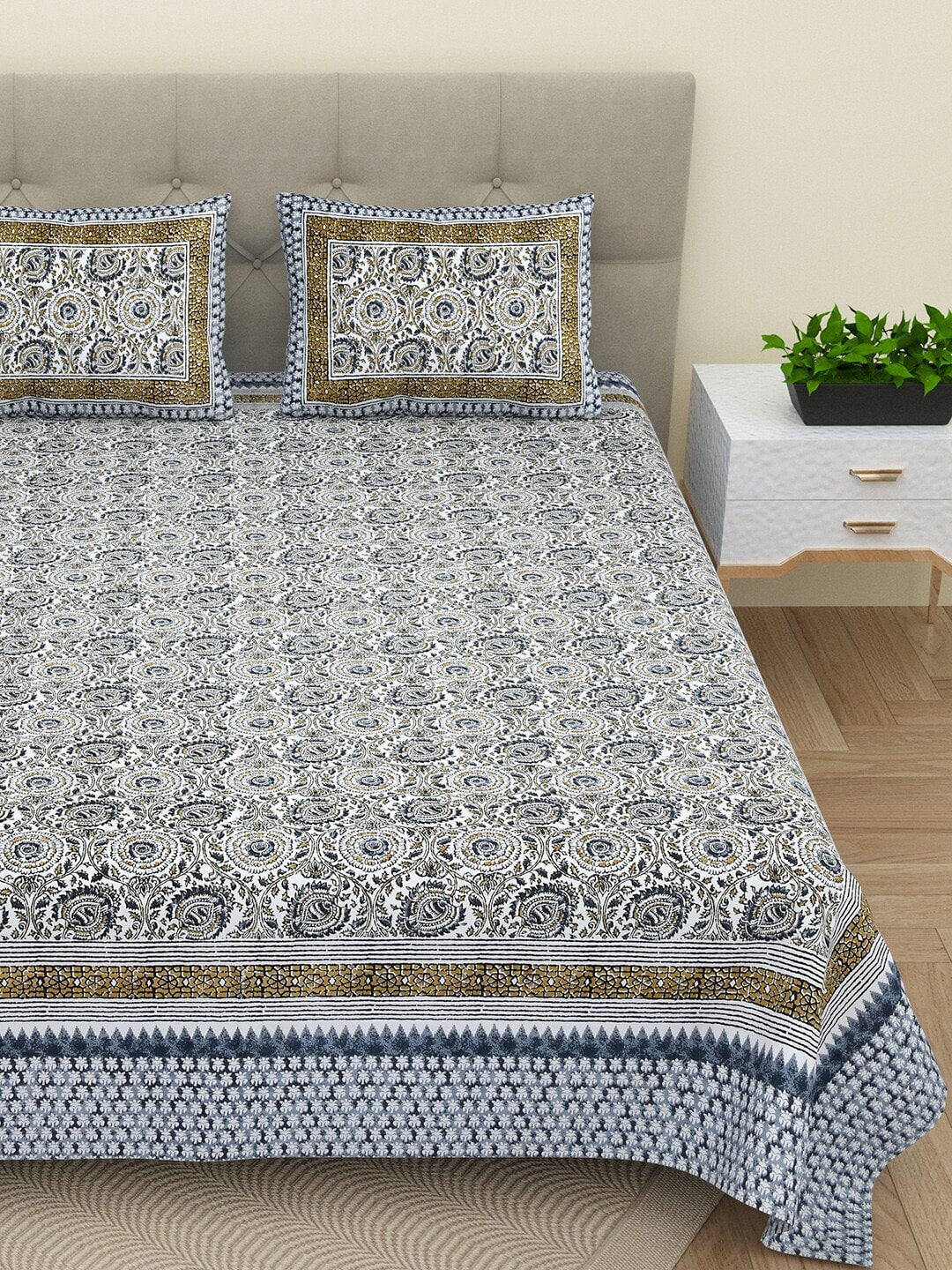 BELLA CASA Ethic White & Blue Printed Cotton 180 TC King Bedsheet with 2 Pillow Covers 