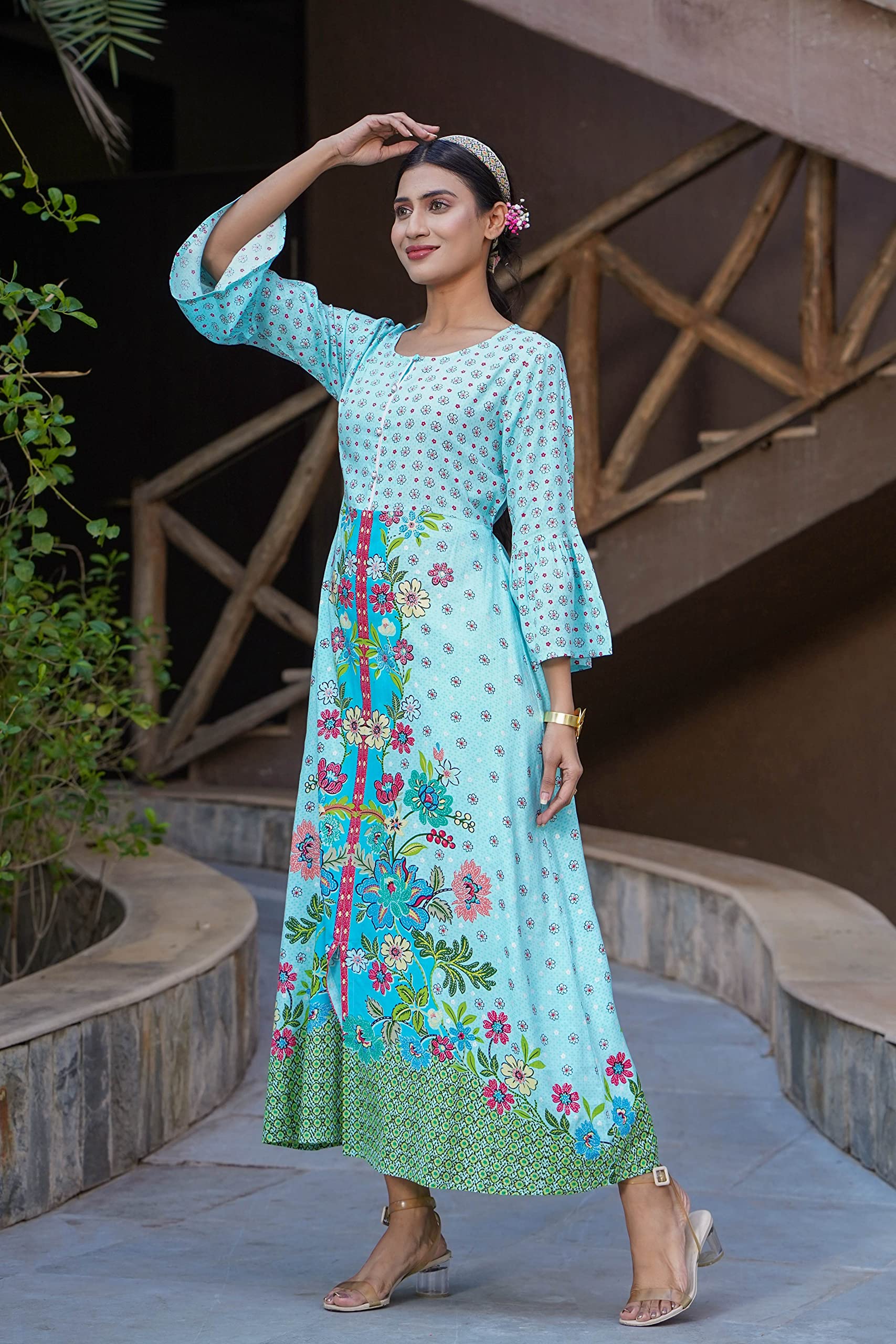Juniper Women's Sky Blue Floral Printed Rayon Kurta With Buttons Closure At Back