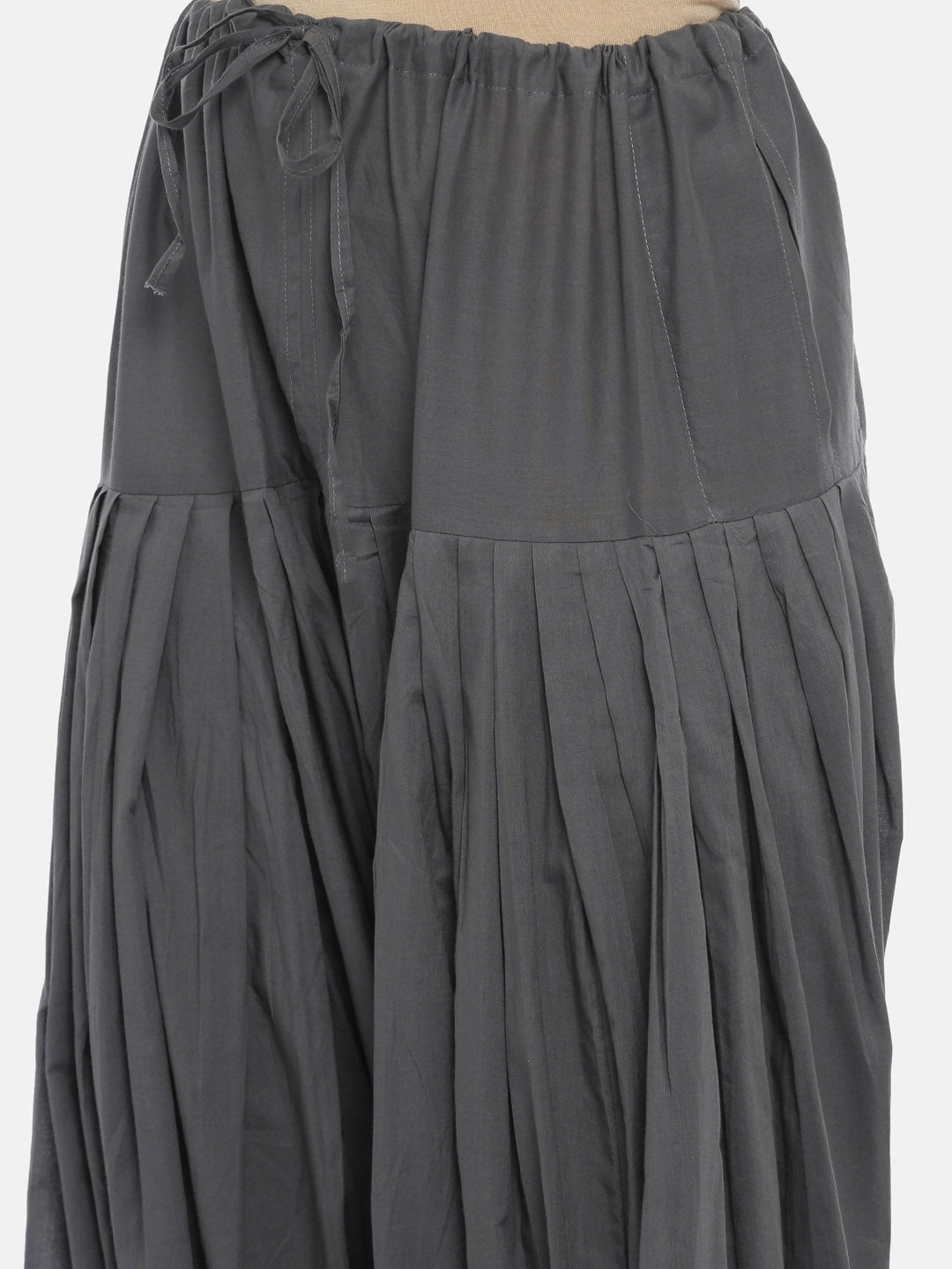 Souchii Women Grey Solid Loose-Fit Patiala 