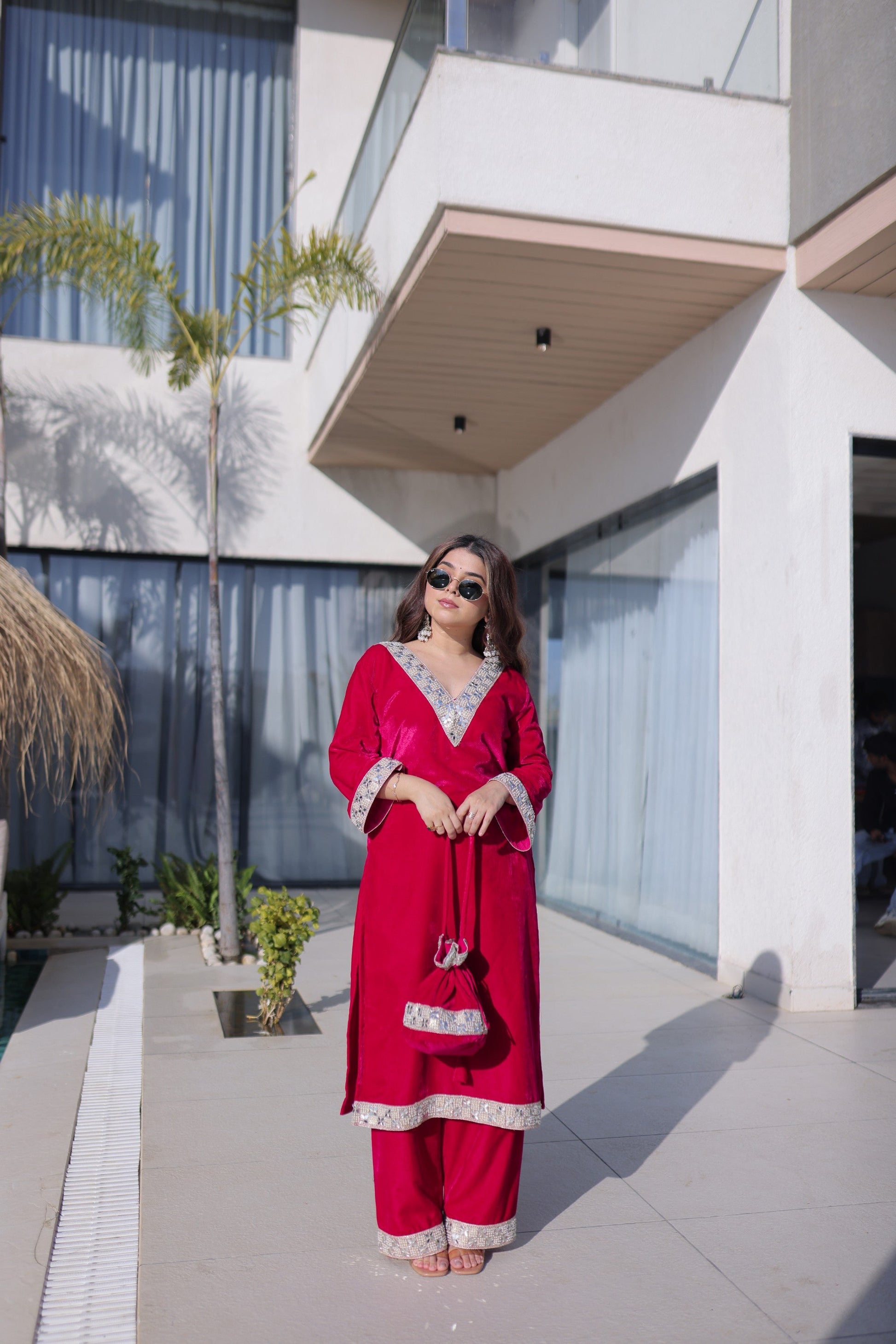 Lorenvalley Fashion Pink 9000 Velvet with Rich Zari Embroidered & Real Mirror Work Kurta Pant with Batwa