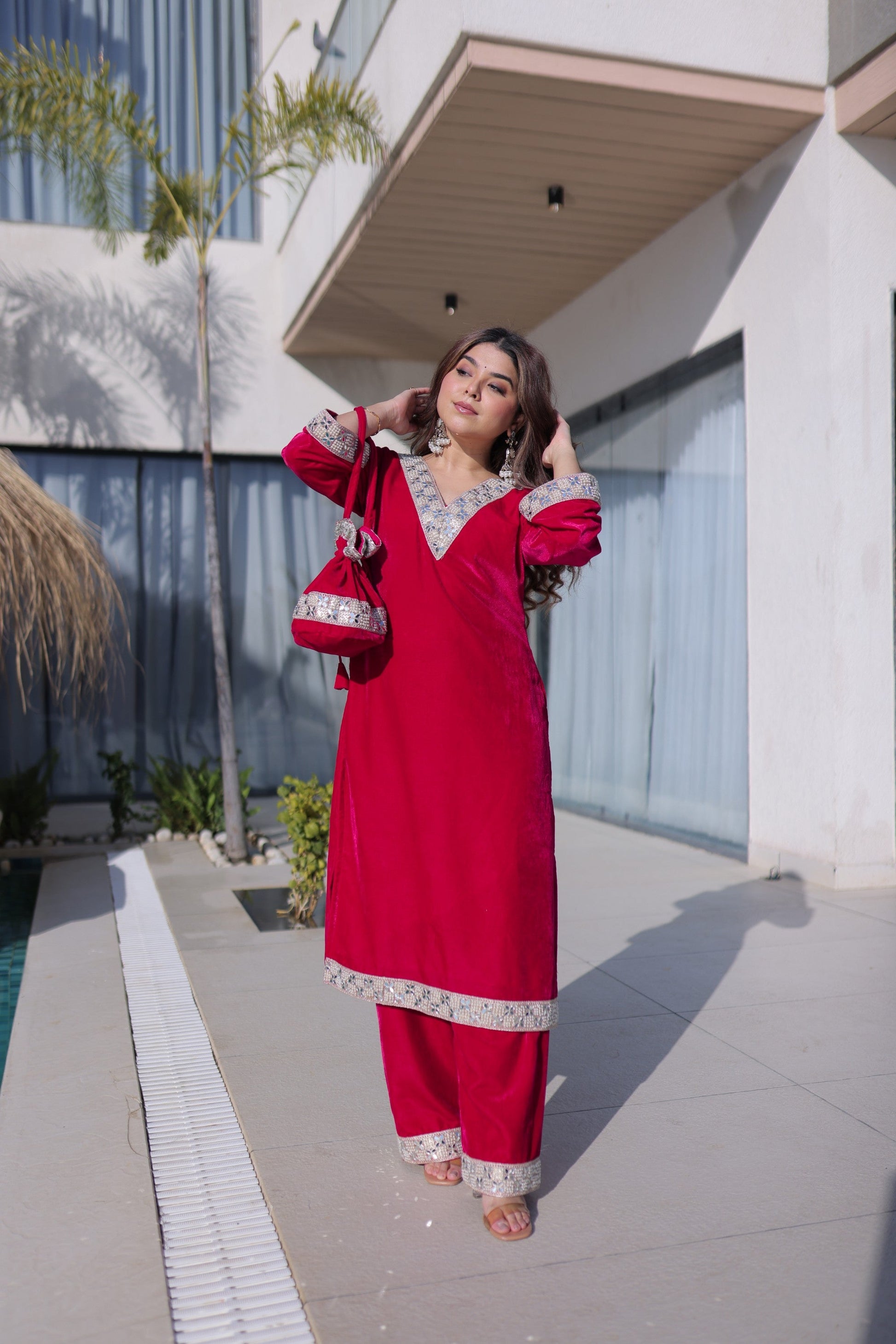Lorenvalley Fashion Pink 9000 Velvet with Rich Zari Embroidered & Real Mirror Work Kurta Pant with Batwa