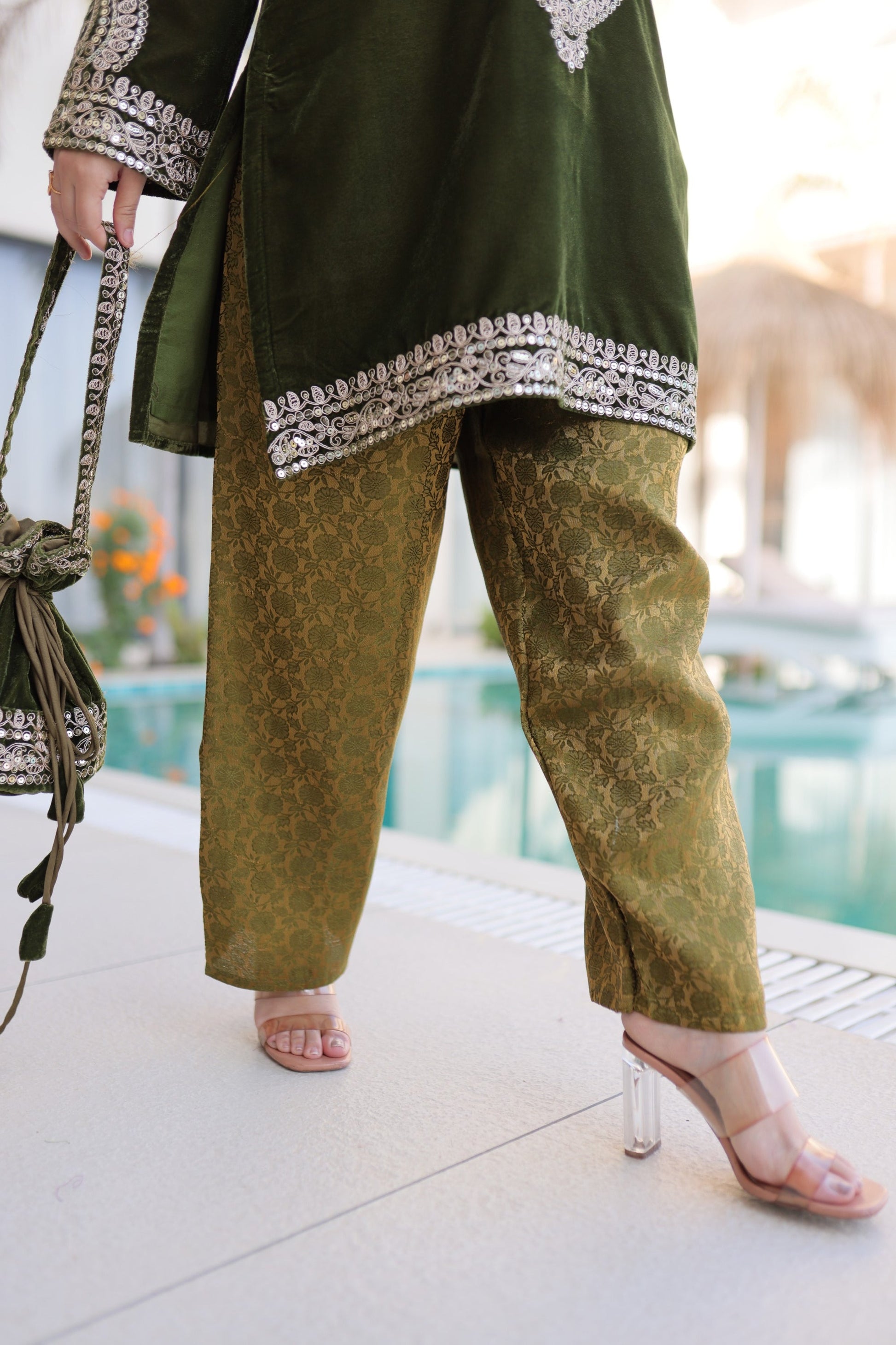 Lorenvalley Fashion Mehendi 9000 Velvet with Rich Zari Coding Embroidered Work Kurta Pant with Batwa