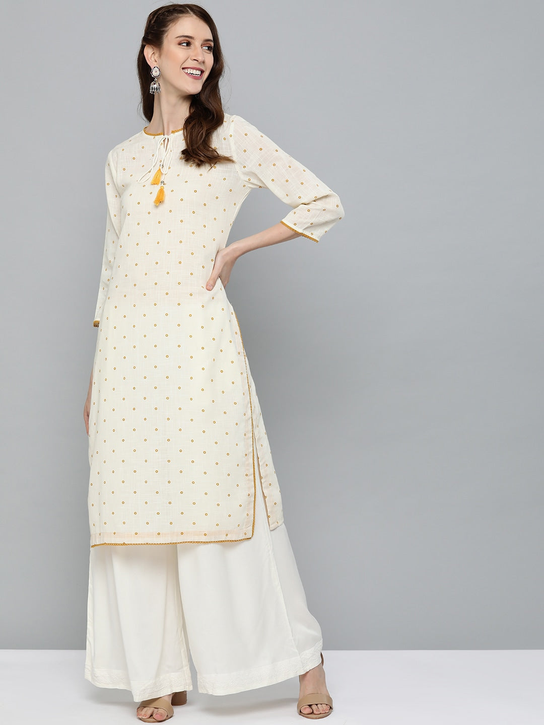 HERE&NOW Women Off-White & Mustard Yellow Geometric Printed Straight Kurta 