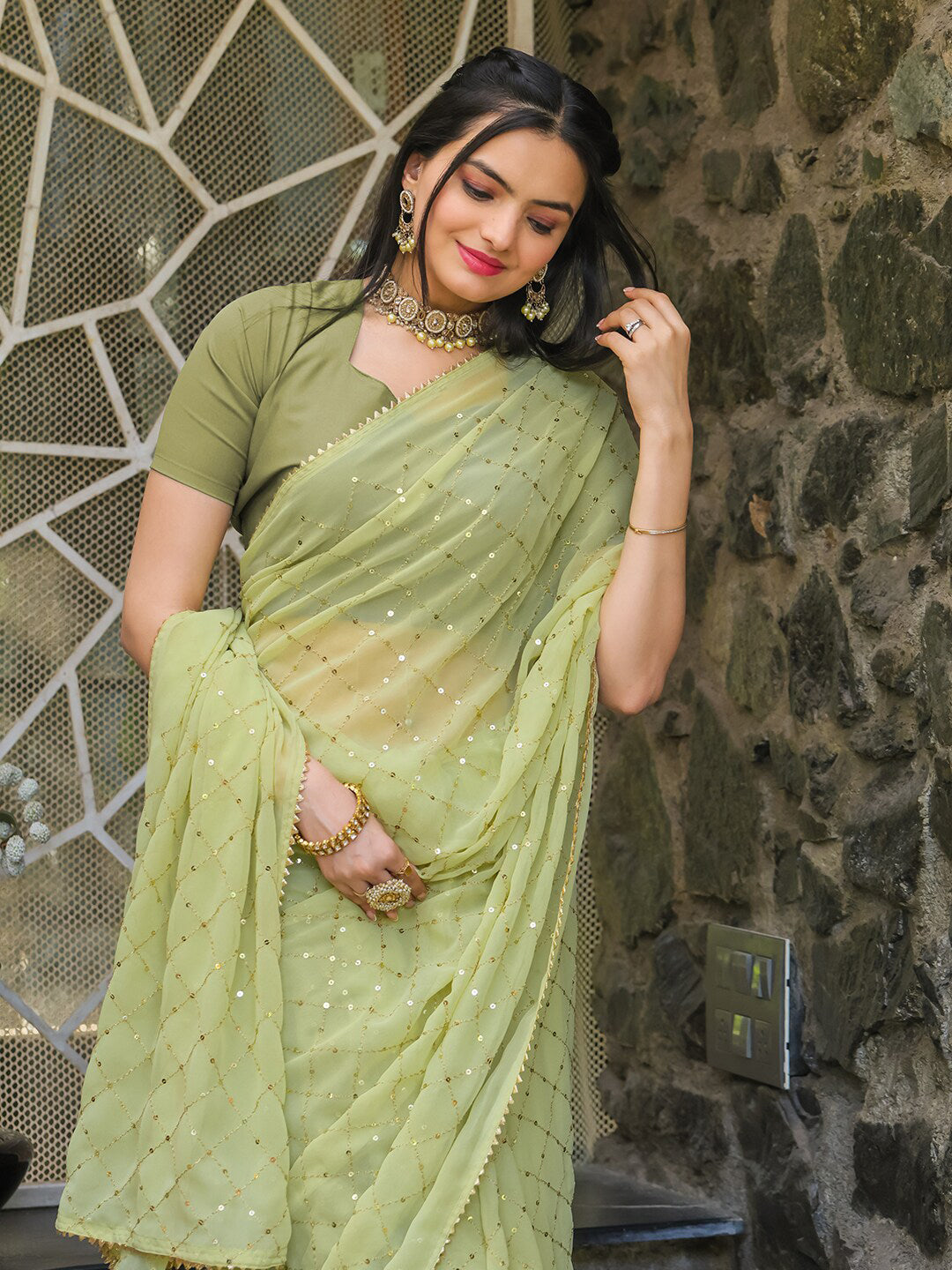 Tikhi Imli Embellished Sequinned Grab2Buy 