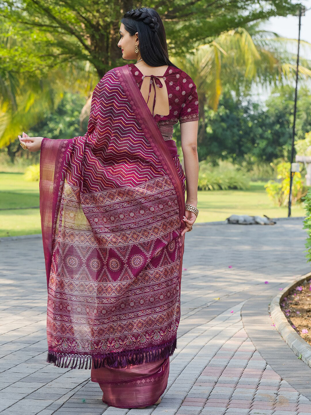 Tikhi Imli Leheriya Printed Zari Ready to Wear Grab2Buy 