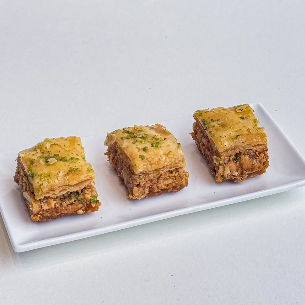 Gwalia Sweets Walnut Baklawa