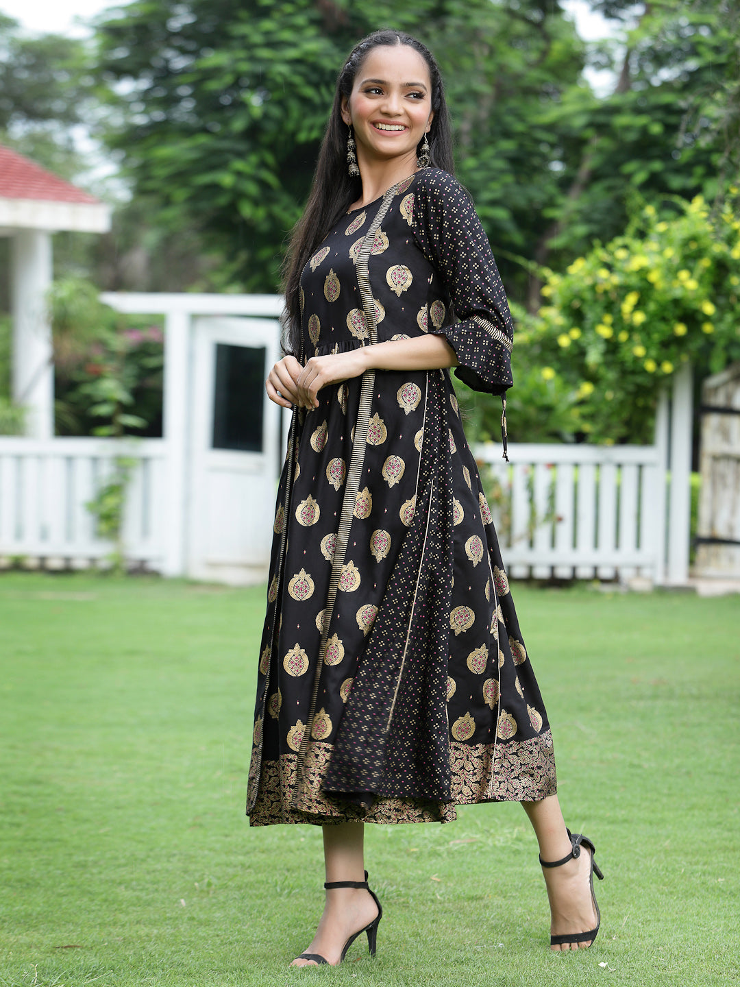 Juniper Women Black Rayon Printed Jacket Style Dress