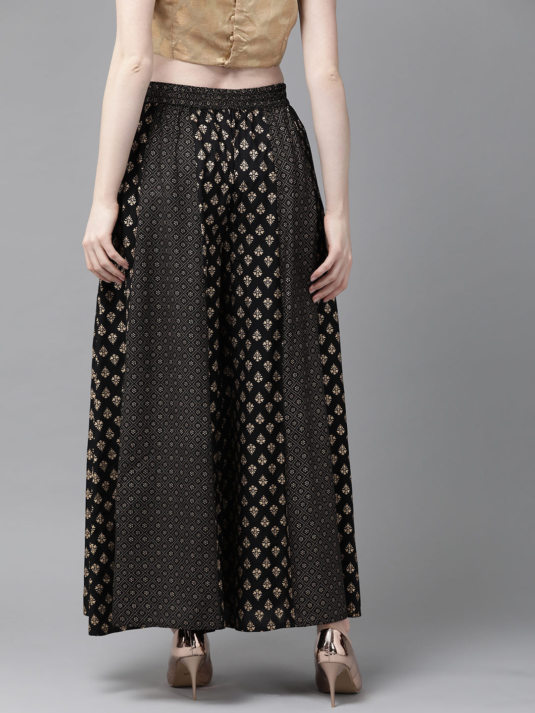 Juniper Women Black Rayon Printed Flared Palazzo 