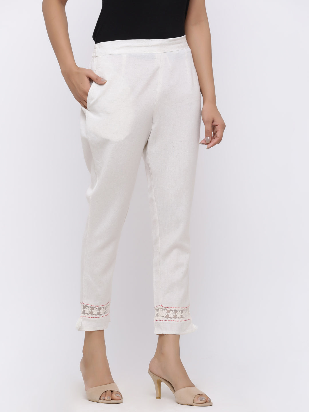 Juniper Women White Rayon Flex Solid Slim Fit Pant/Slim Pant 