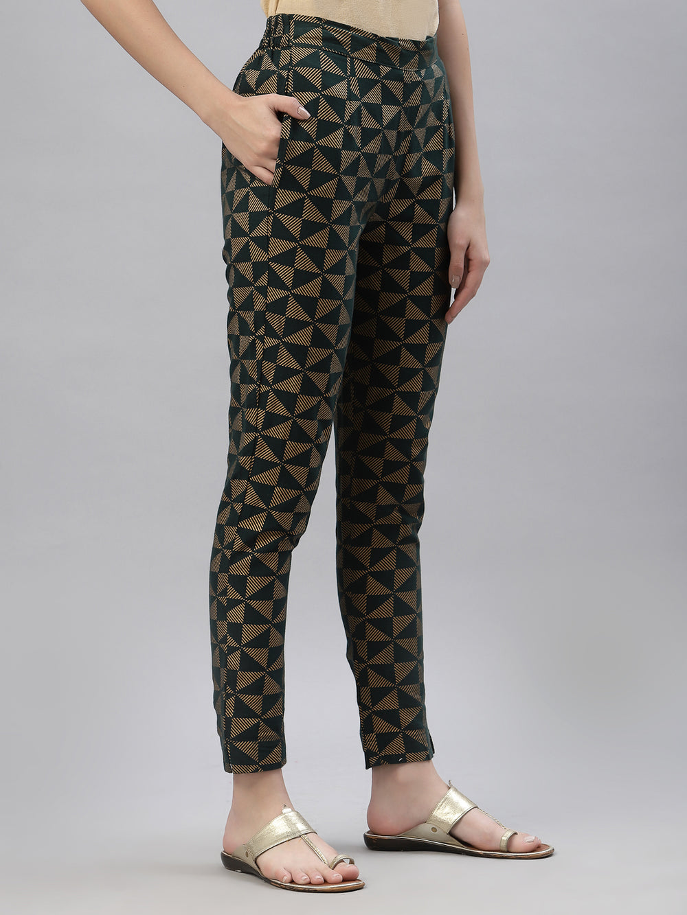 Juniper Women's Jadegreen Cotton flex Printed Straight Pant