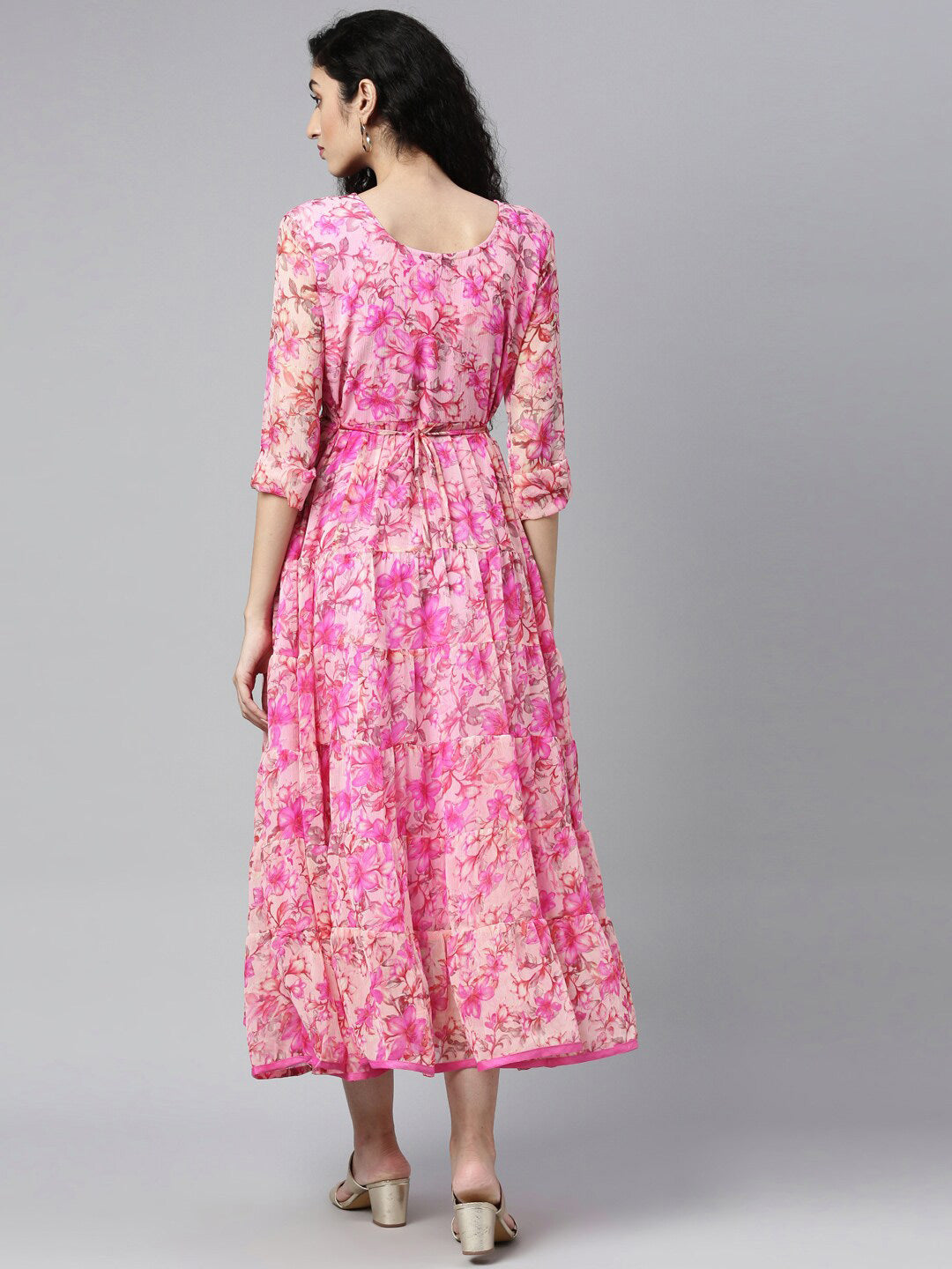 Souchii Beautiful Pink & peaches n cream Floral Layered Chiffon Midi Dress 