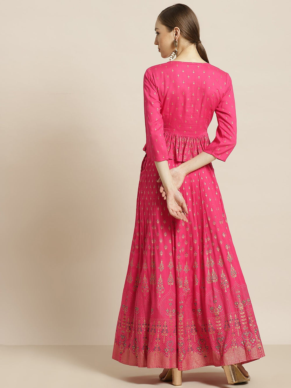 Juniper Women's Fuchsia Rayon Printed Flared Lehenga Choli Sets