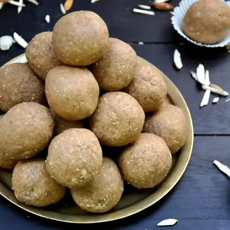 Gummadi Foods Jaggery Gond Laddu 