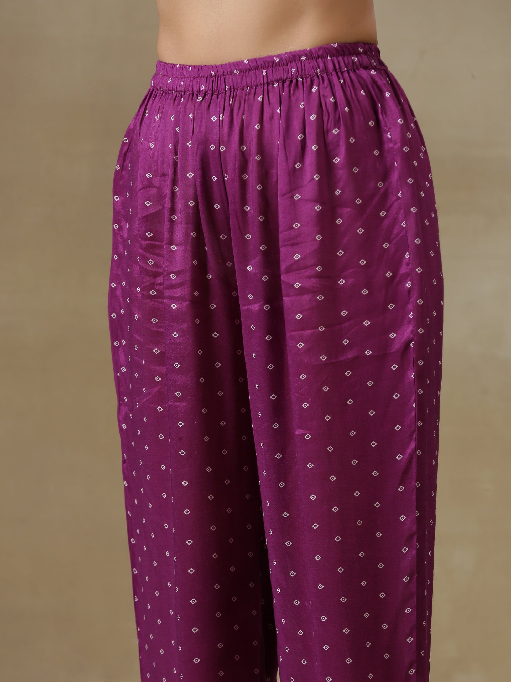 trueBrowns Purple Bandhani Printed Silk Drop Shoulder Kurta Pant Set 