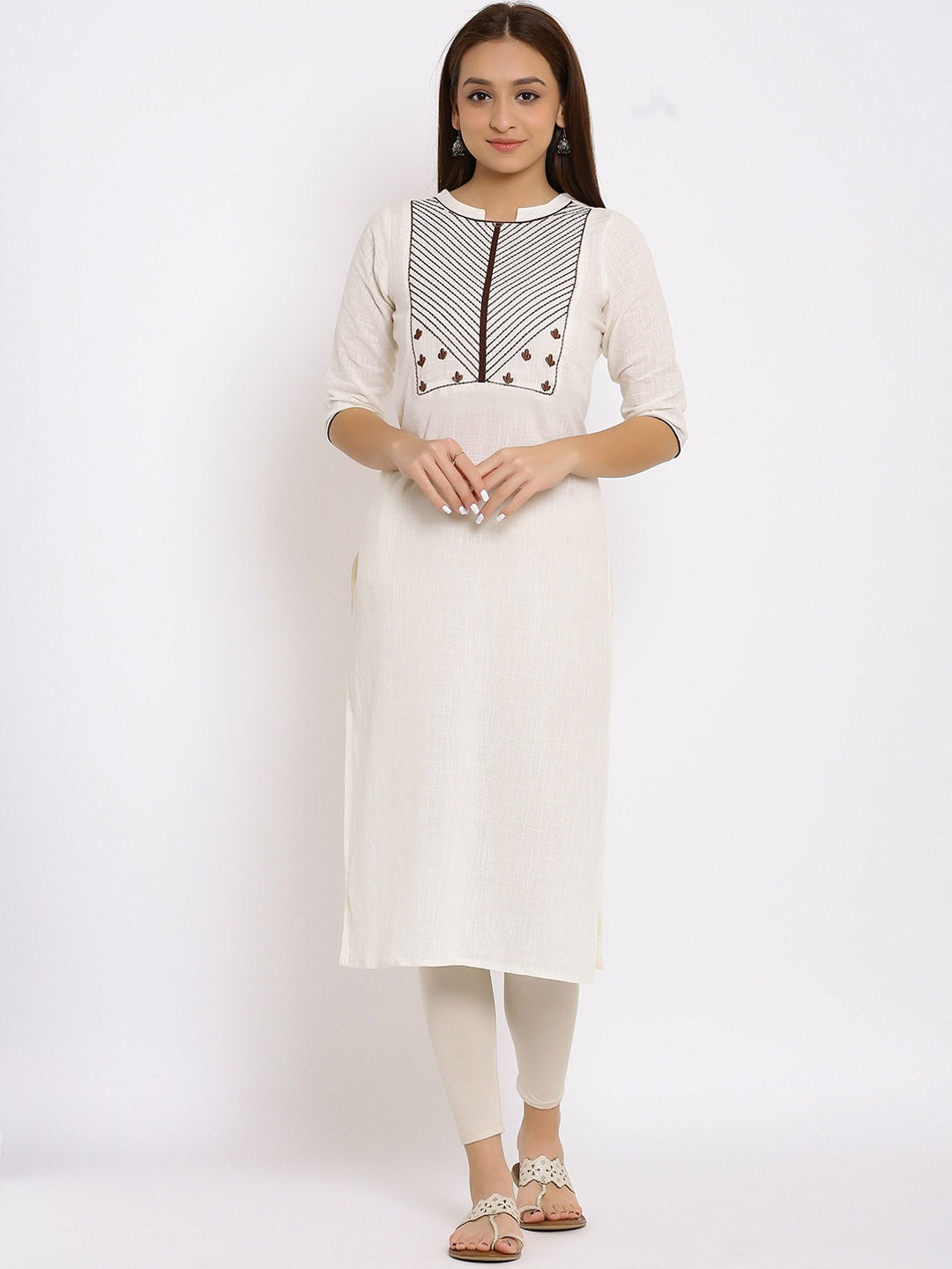 HERE&NOW White & Maroon Geometric Yoke Design Thread Work Straight Kurta