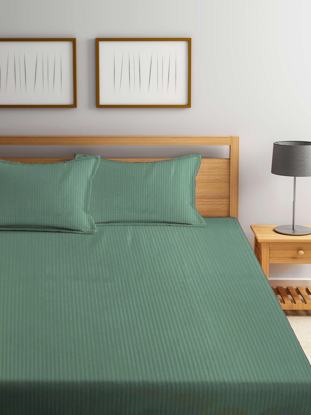 KLOTTHE Green Striped 210 TC Bedsheet with Pillow Covers 