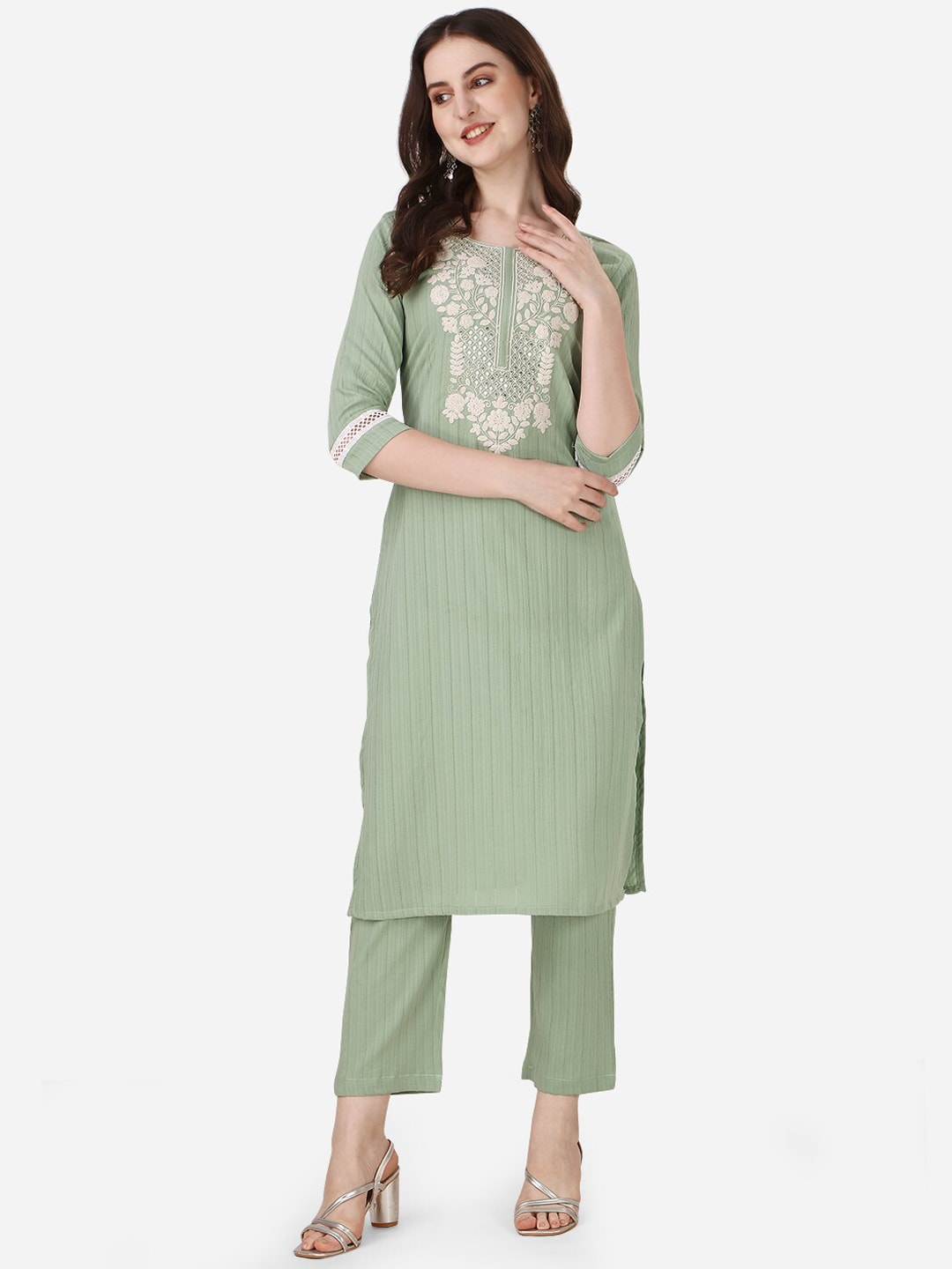 HERE&NOW Ethnic Motifs Yoke Design Kurta with Trousers