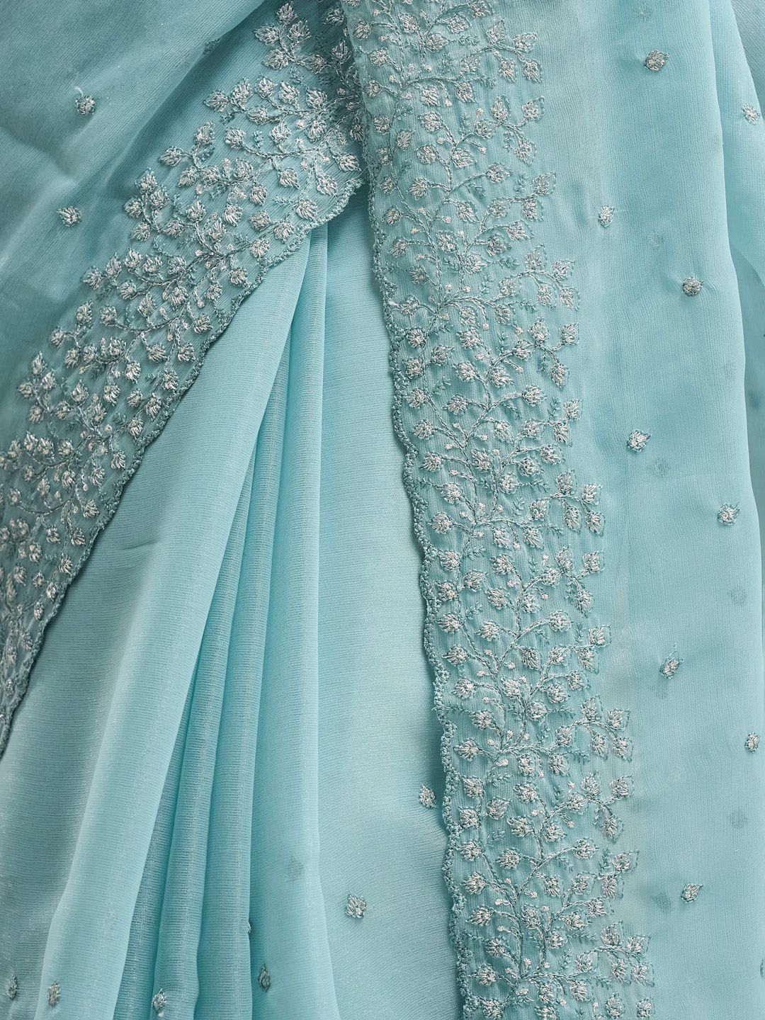 kasee Floral Embroidered Saree