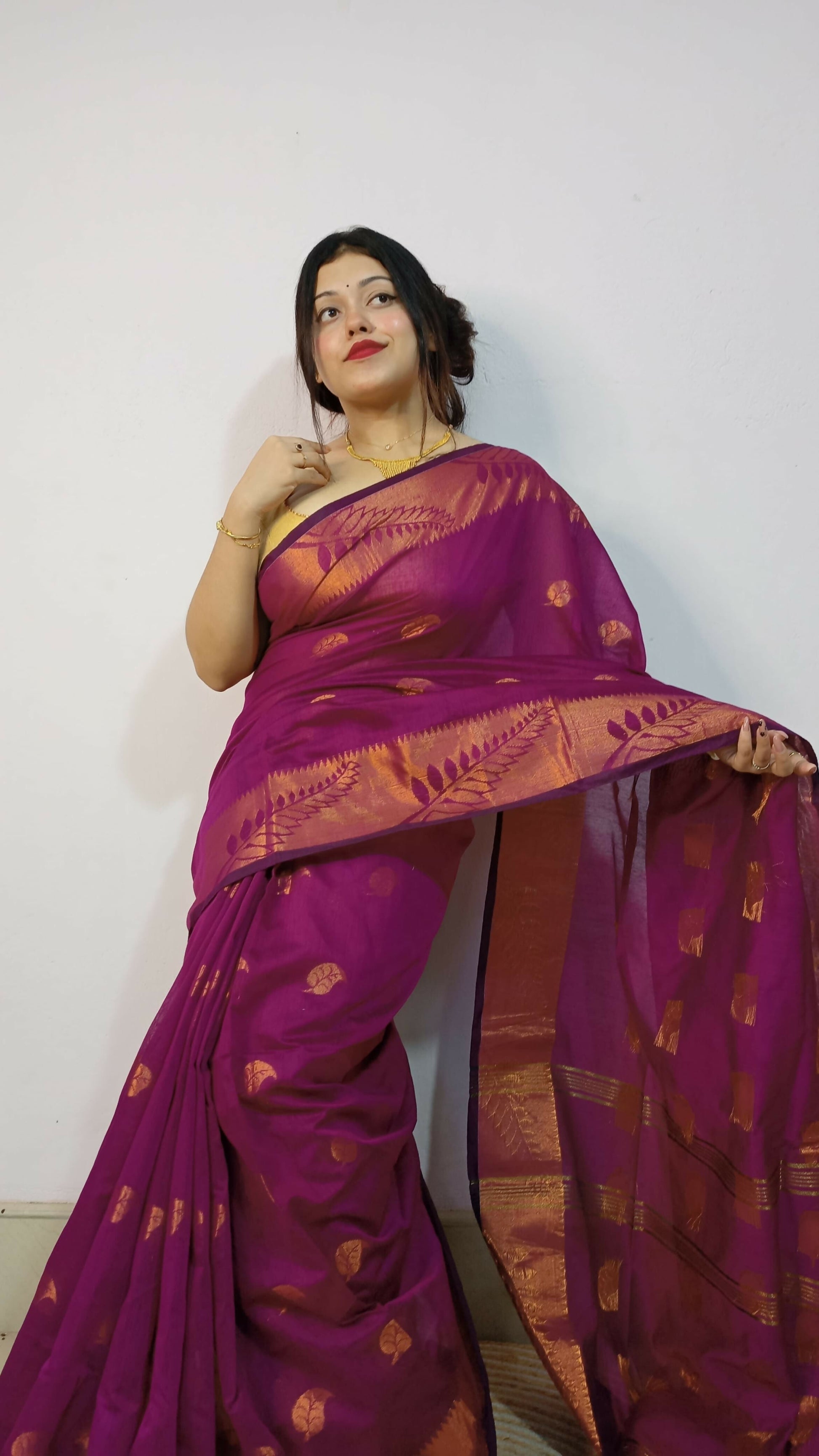 Exclusive Collection Beautiful Magenta Cotton Silk Woven Handloom Grab2Buy With Running Blouse Piece 
