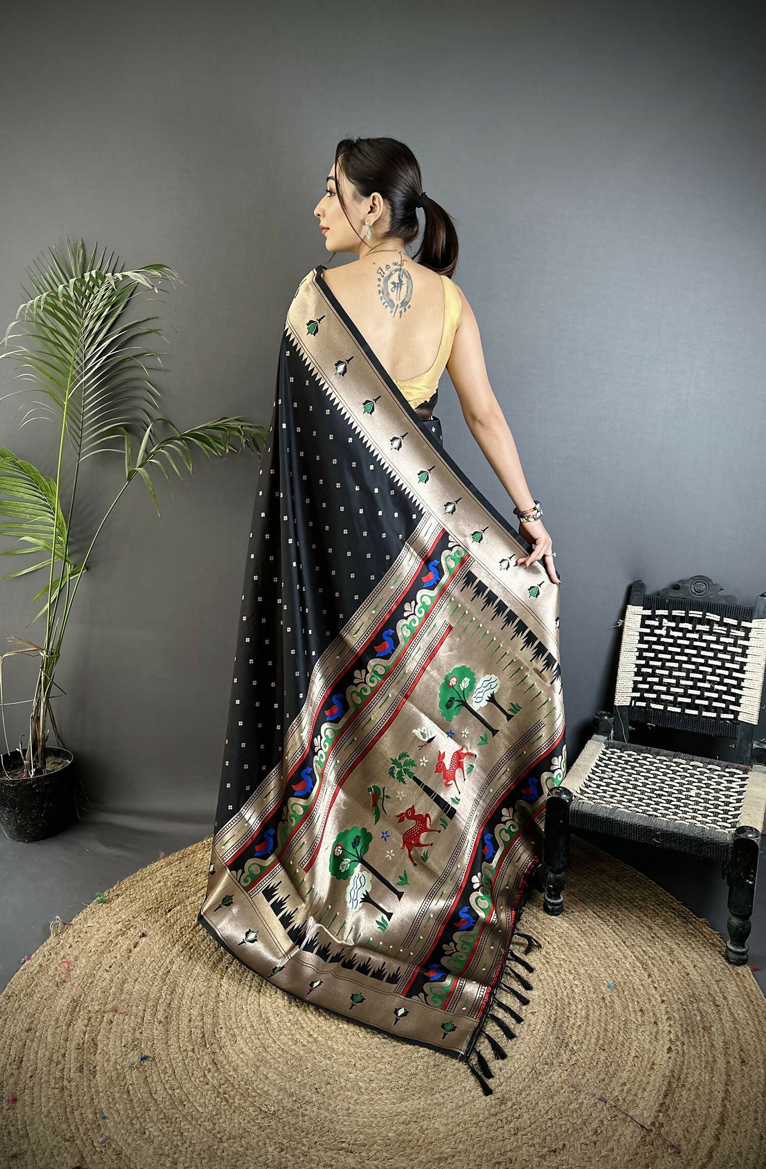 Joban Fashion Black Peacock & Floral Motifs Soft Lichi Silk Kanchipuram Saree