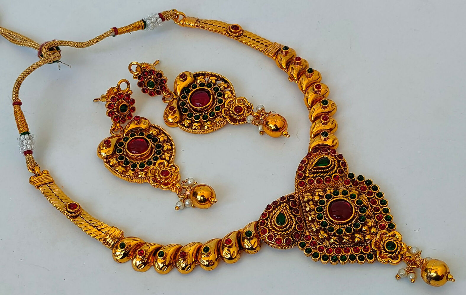 Multicolor Kemp Antique Necklace Set For Women - Grab2buy