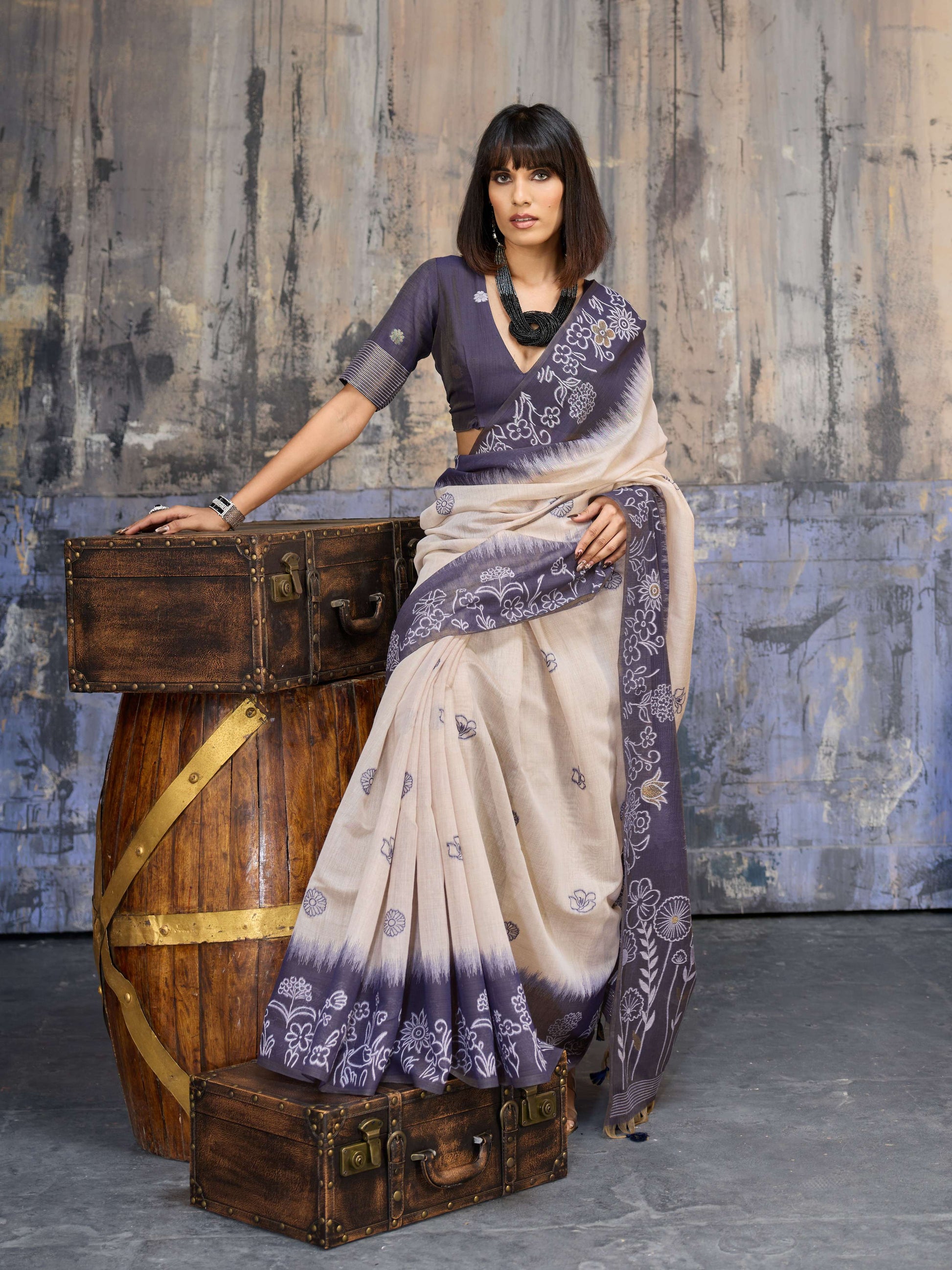 Aastha Fashion Lavender Munga Cotton Printed Saree