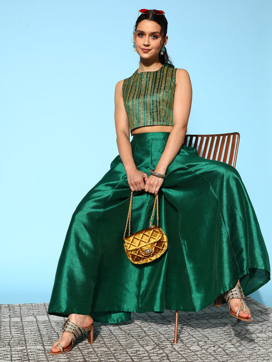 Ahalyaa Women Green & Gold-Toned Printed Co-ords 