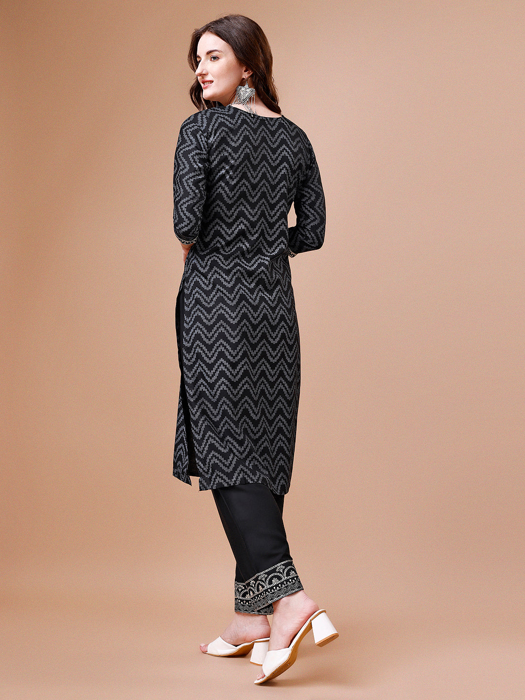Embroidered Chevron Printed Cotton Kurta With Pant, Multicolor - Hiral Fashion