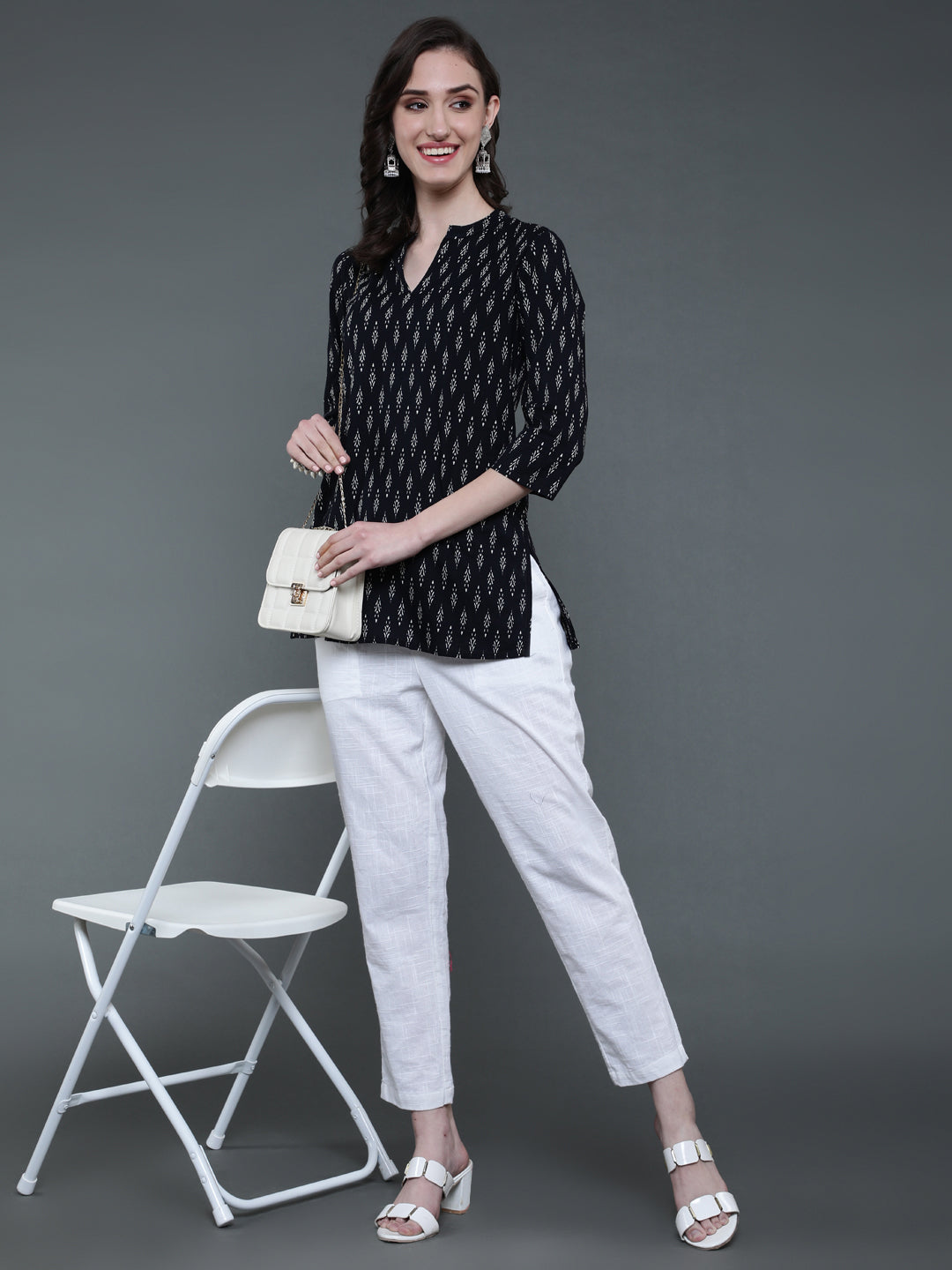 Antaran Black Pure Cotton Geometric Printed Tunic | Grab2Buy