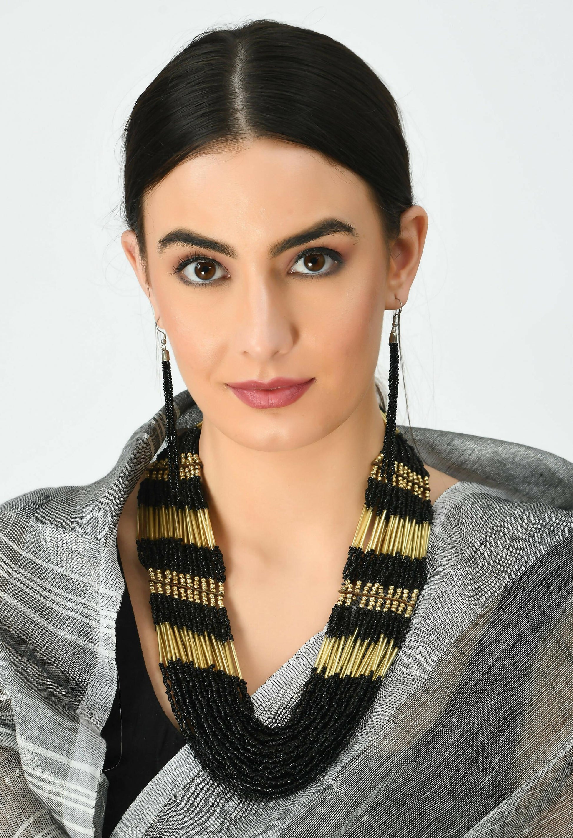 Mominos Fashion Johar Kamal Handicraft Finish Beads Work Long Necklace For Women (Black /Golden) - Grab2buy