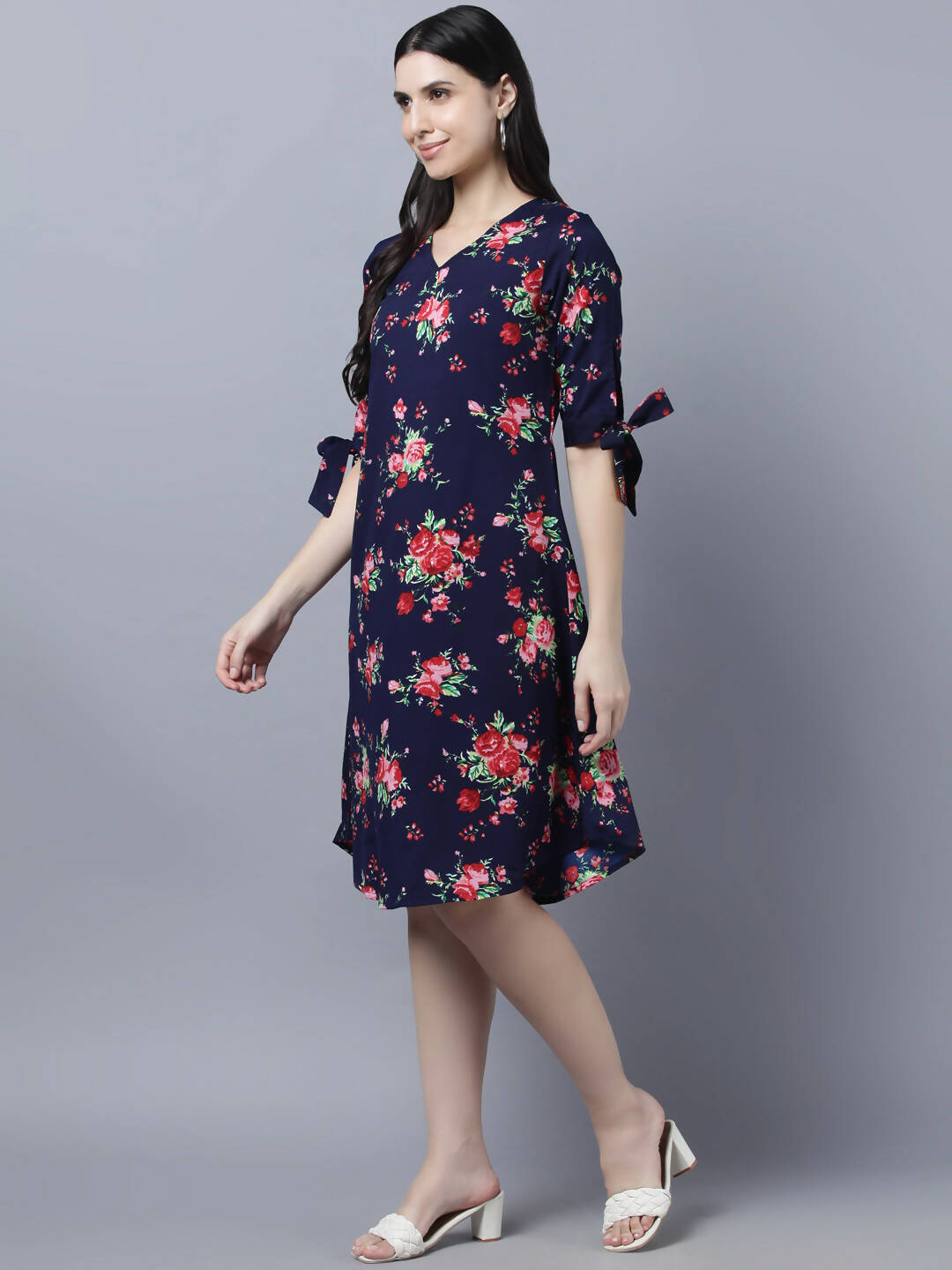 Myshka Women Navy Blue Pink Floral Print A-line Dress
