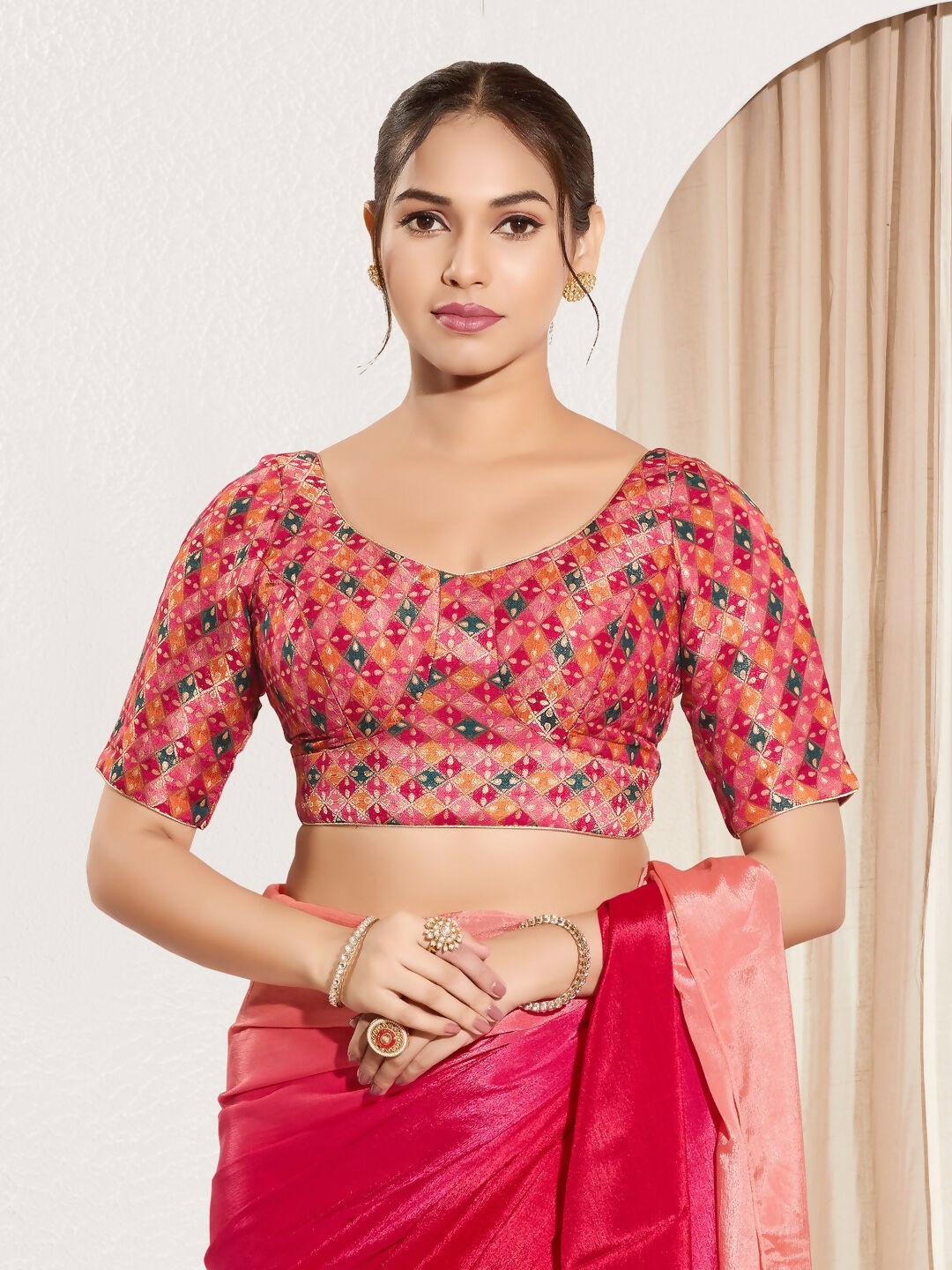 Joban Fashion Pink Jacquard Padded Blouse With Round Neck Elbow Sleeves