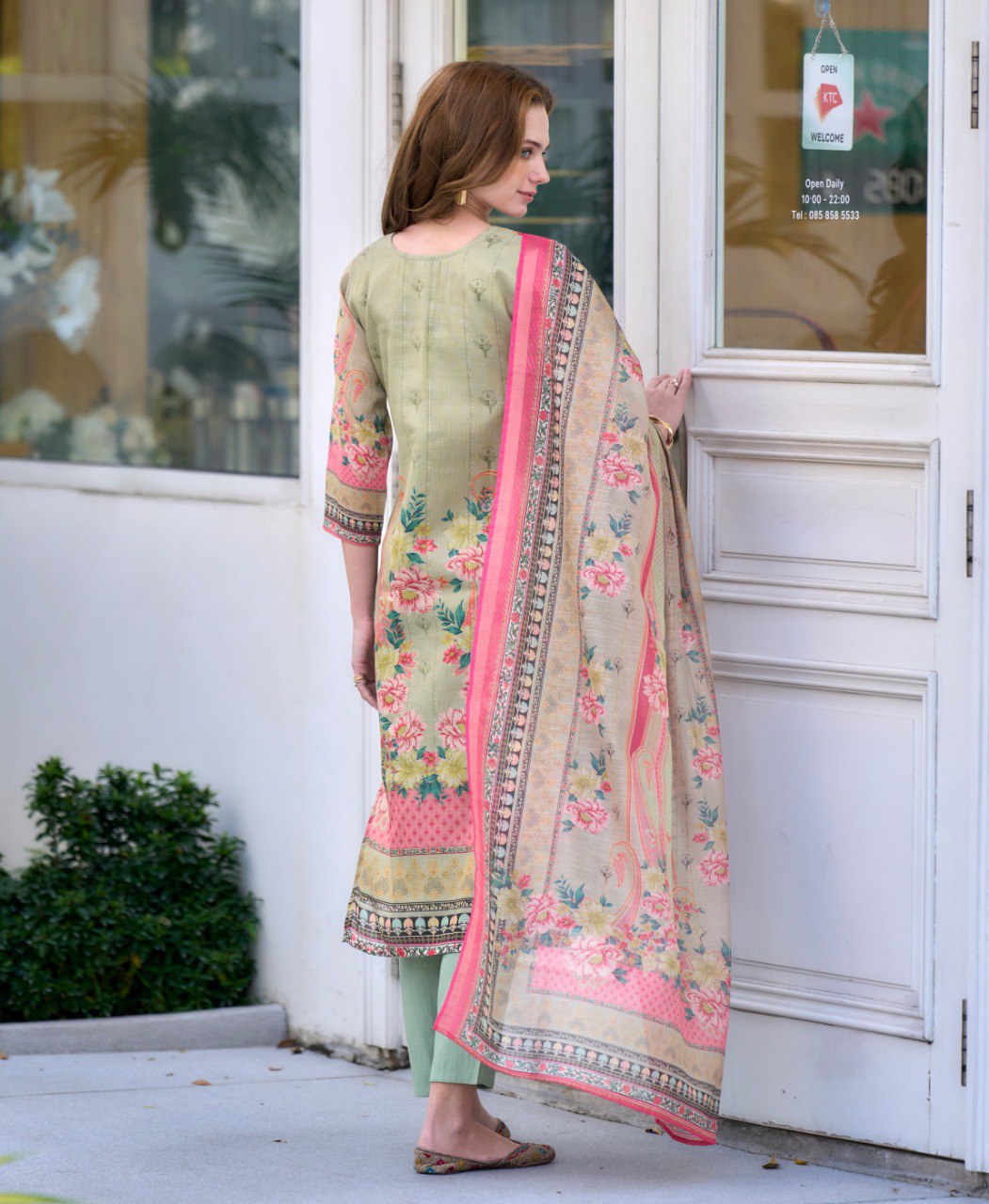 Prazu Fashion Light Green Silk Blend Designer Salwar Suit