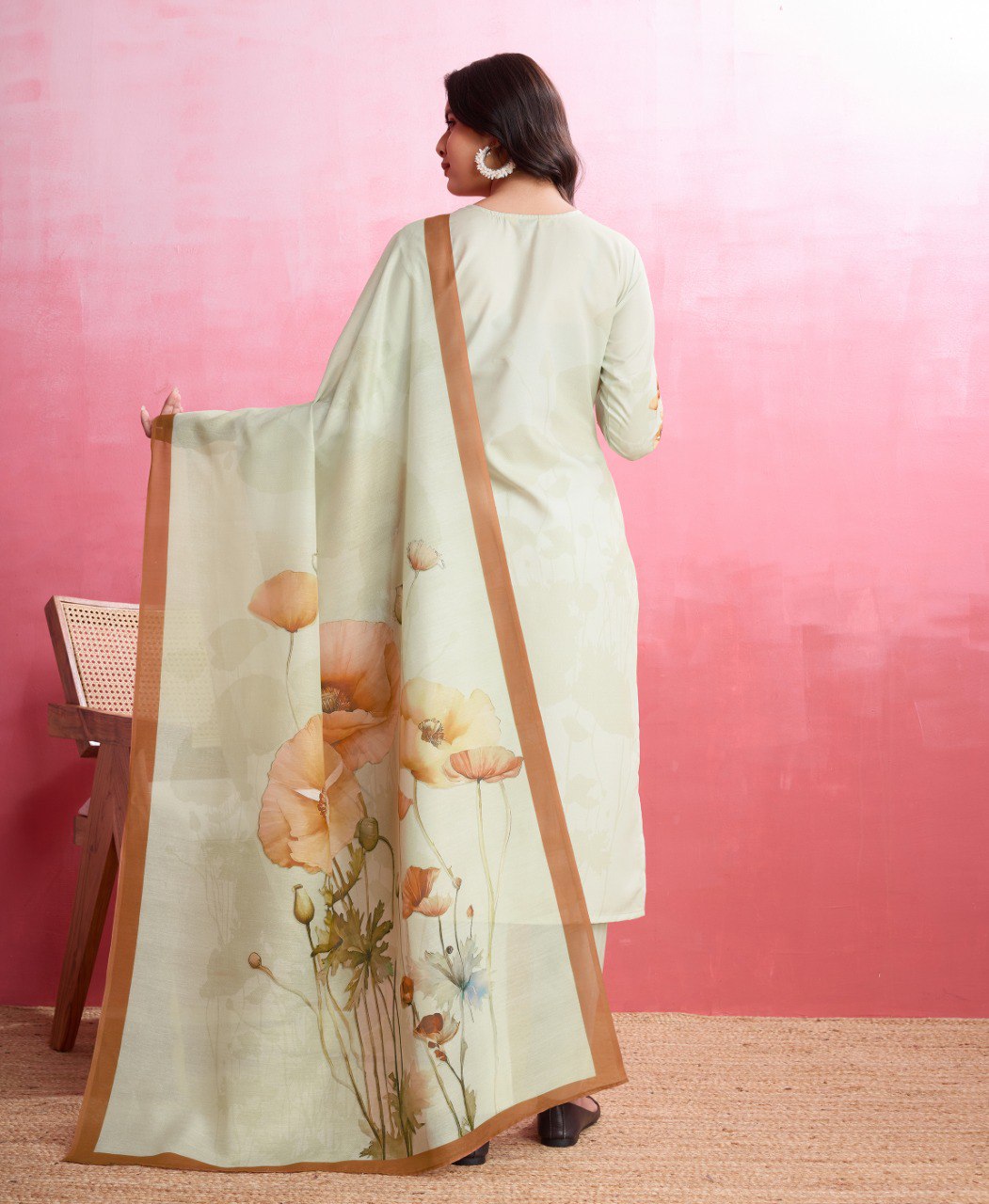 Prazu Fashion Cream Crepe Printed Designer Kurta Set