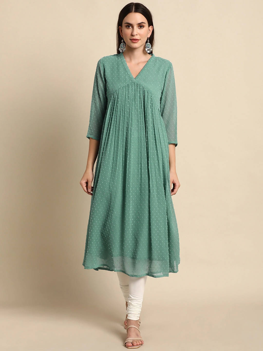 Janasya Women Green Solid Dobby Weave Kurta