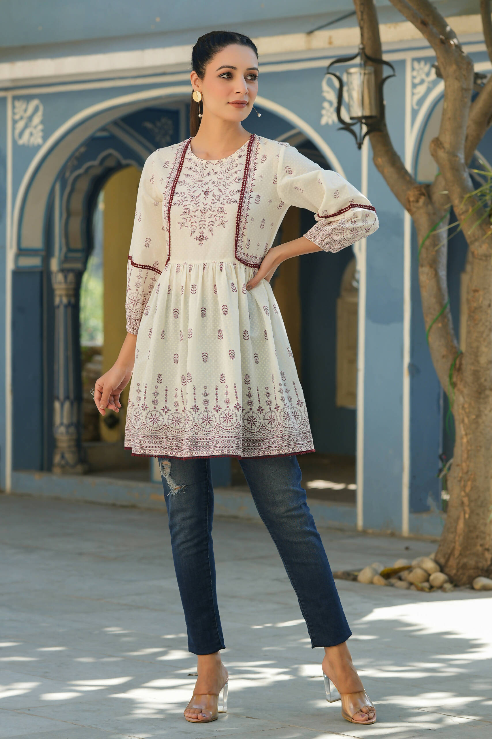 Juniper Women's White & Maroon Cambric Floral Printed Tunic