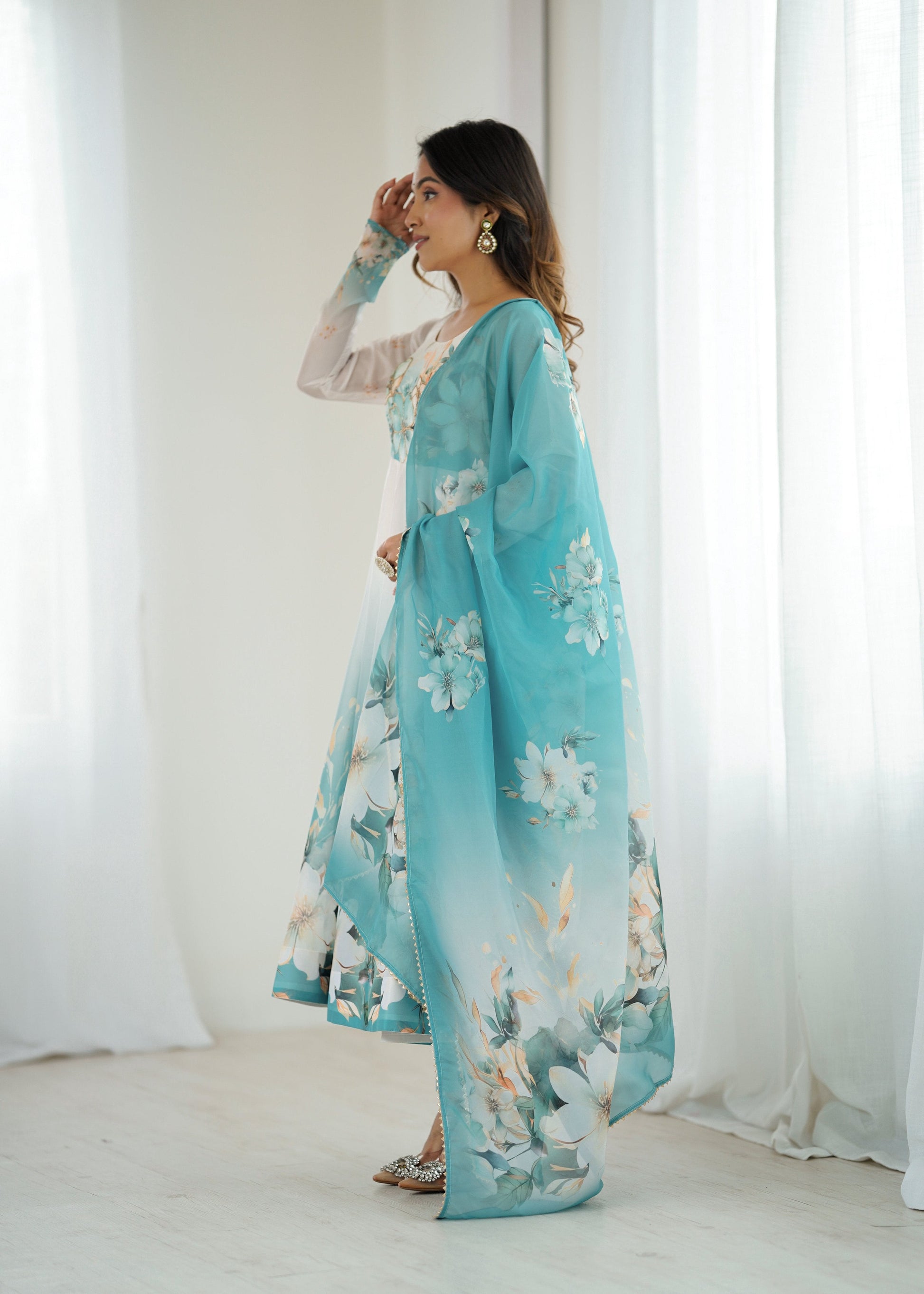 Lorenvalley Fashion Soft Organza Silk Front On Fancy Badla Jari Work Flower Position Print Outing Work Anarkali Kurta Pant With Dupatta Set 