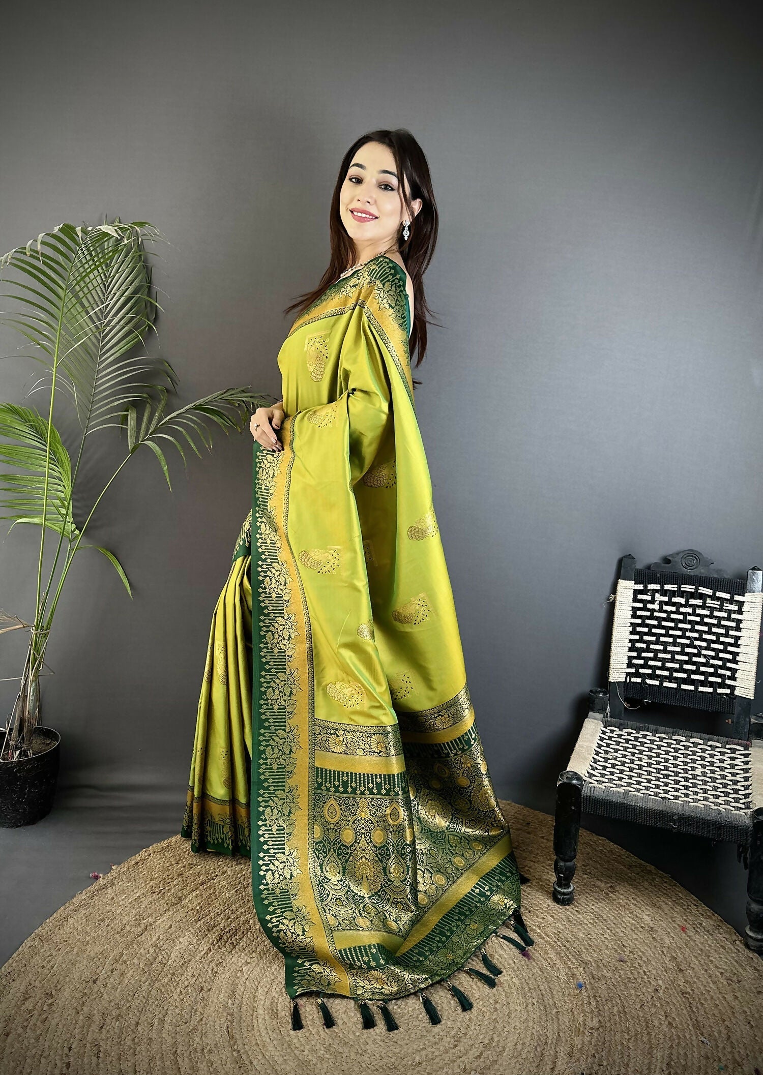 Joban Fashion Light Green Banarasi Soft Silk Peacock Butta Work Grab2Buy 