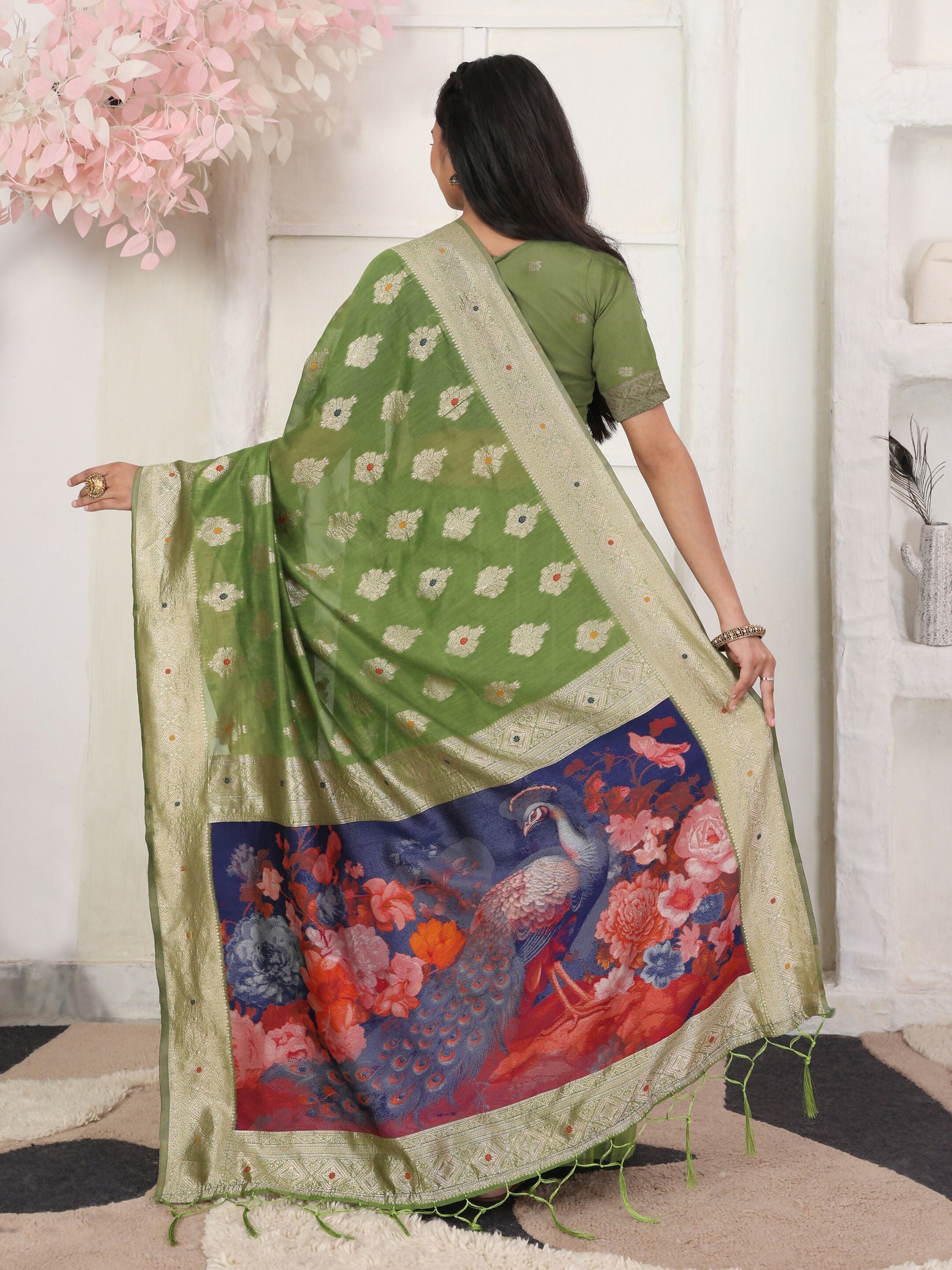 Shree Shyam Fashion Linen Cotton Green Saree