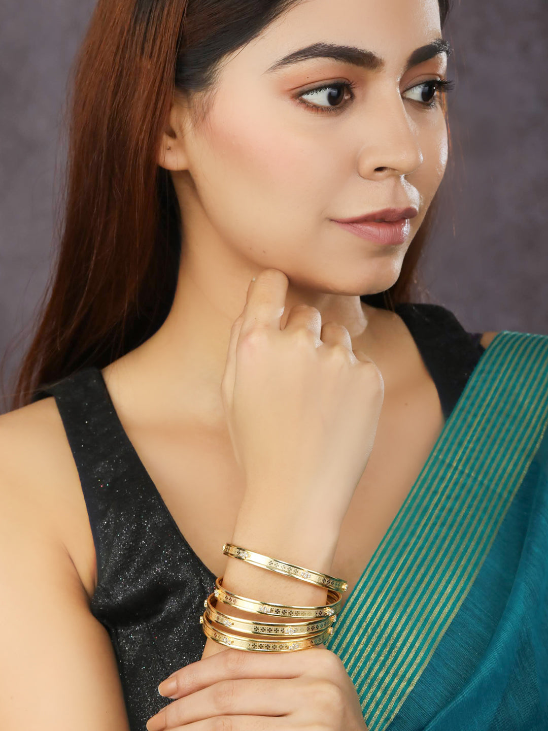 Priyaasi Women Set of 4 Gold-Polished Bangles Set 