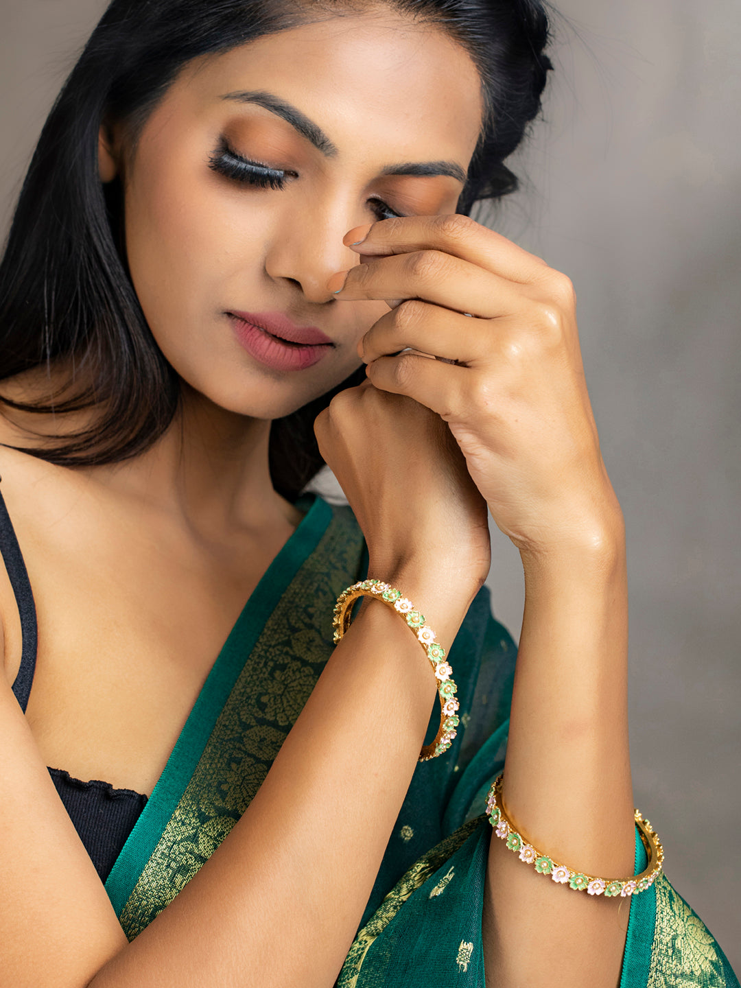 Priyaasi Women Gold-Polished Meenakari Floral Set of 2 Bangles 