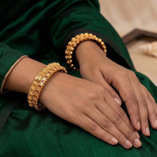 JS Fashion Antique Coin Design Temple Bangles Set